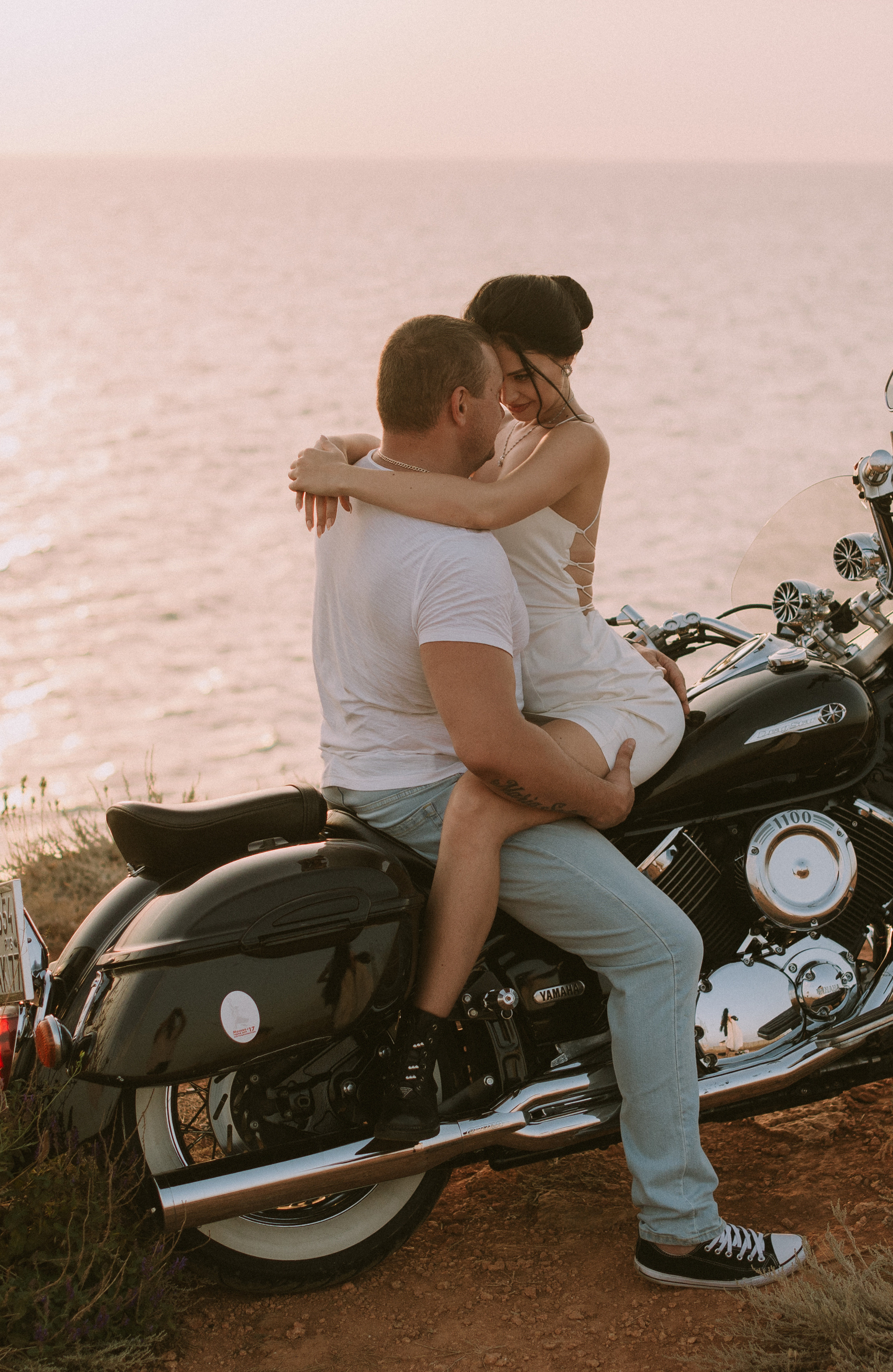 Закат для двоих. Свадебный, женский, семейный фотограф в Севастополе Юлия Мошенко