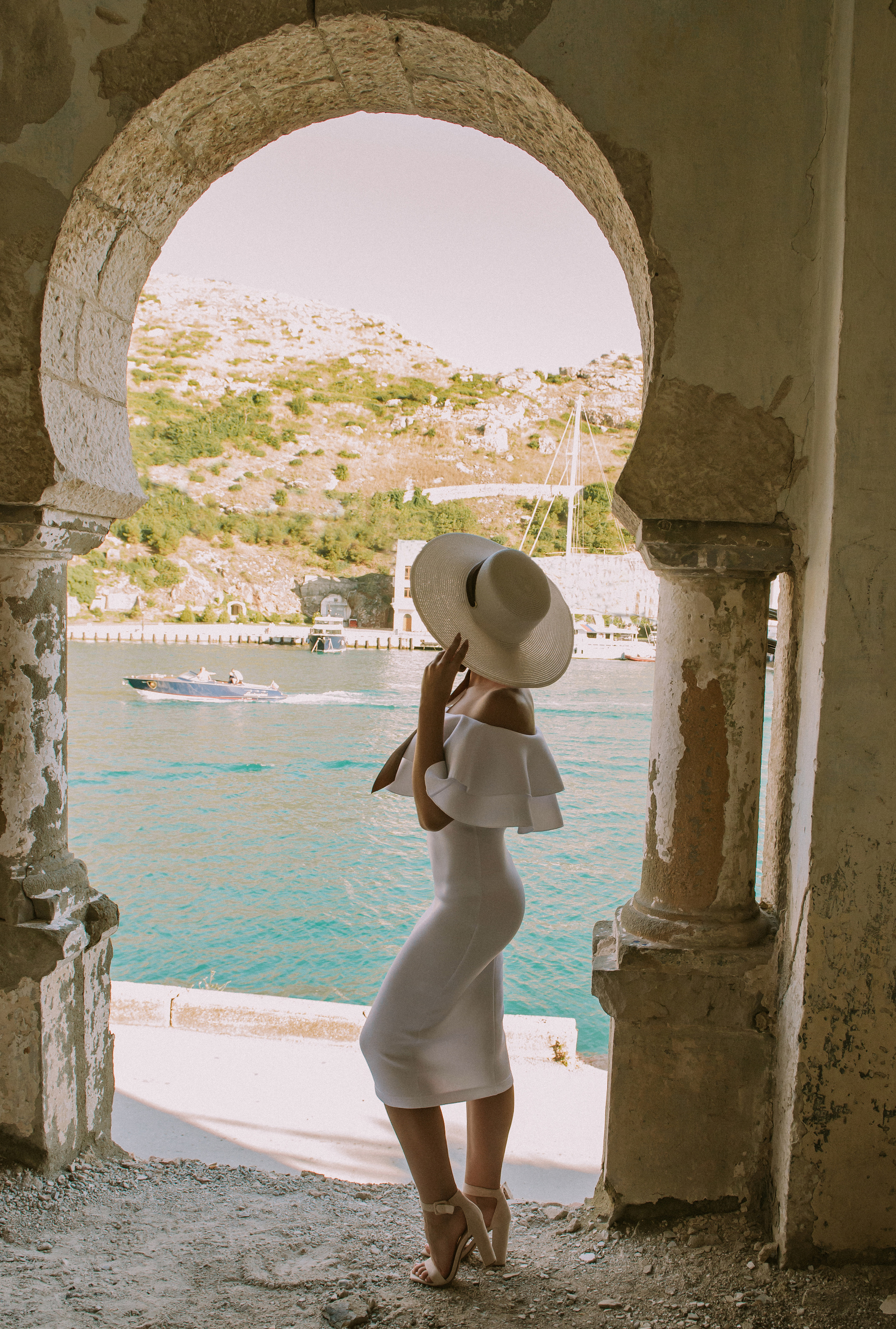 Фиолент и Балаклава. Свадебный, женский, семейный фотограф в Севастополе Юлия Мошенко