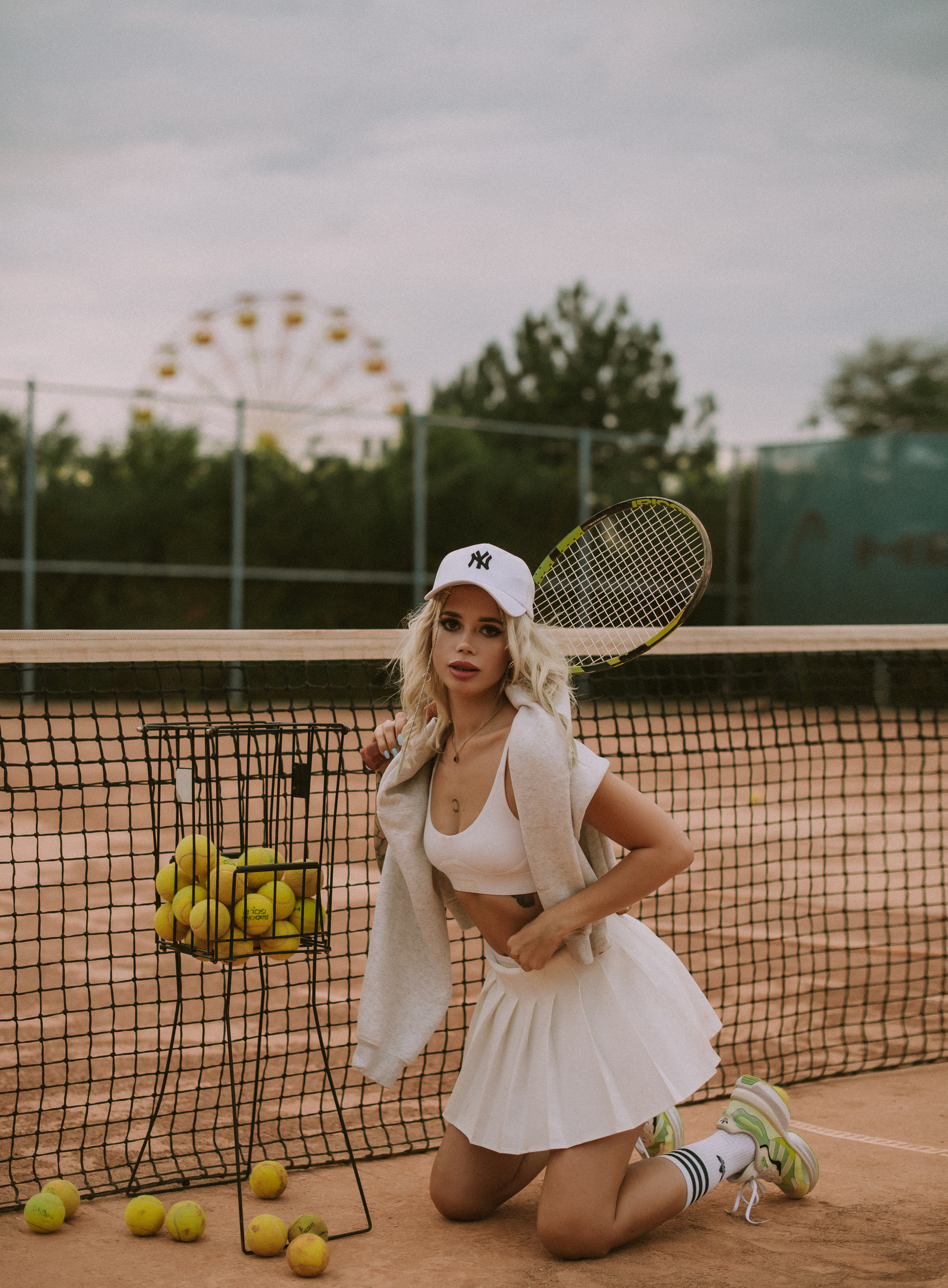 Теннисный корт Альбина. Свадебный, женский, семейный фотограф в Севастополе Юлия Мошенко