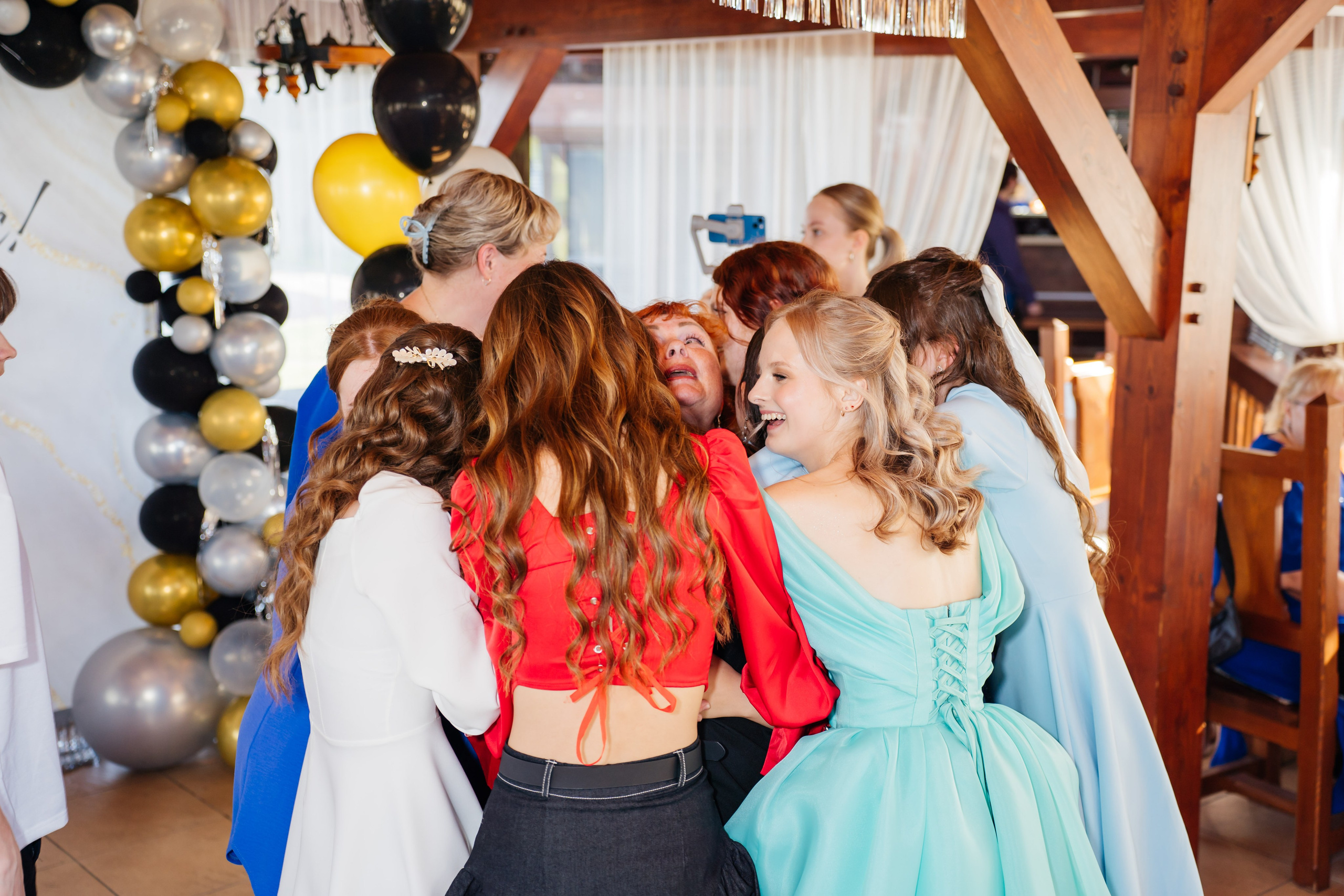 Выпускной. Видеограф и Фотограф в Челябинске Ксения и Владимир Рюмины