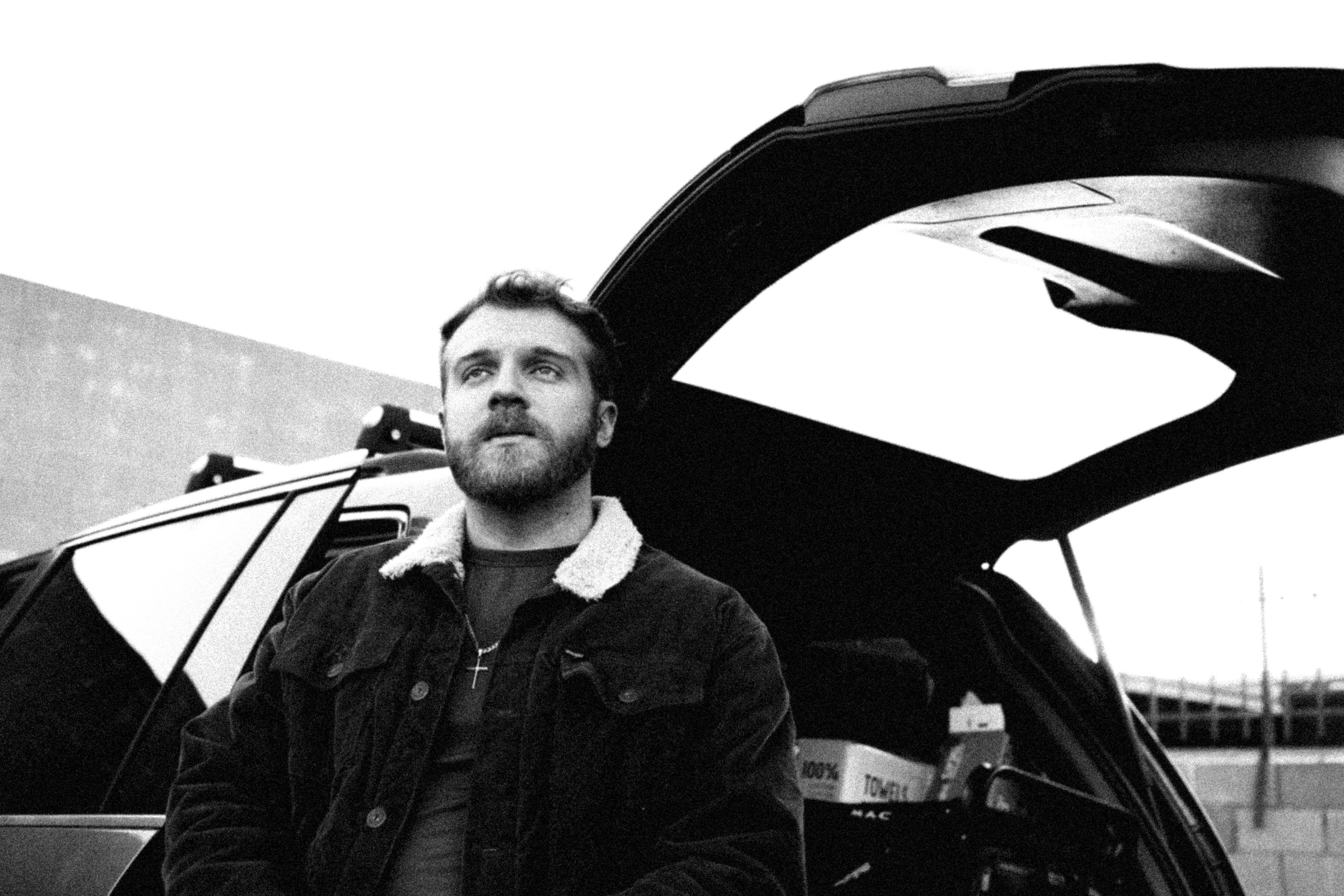 Behind the scenes. Portrait and backstage photographer Nina Crane