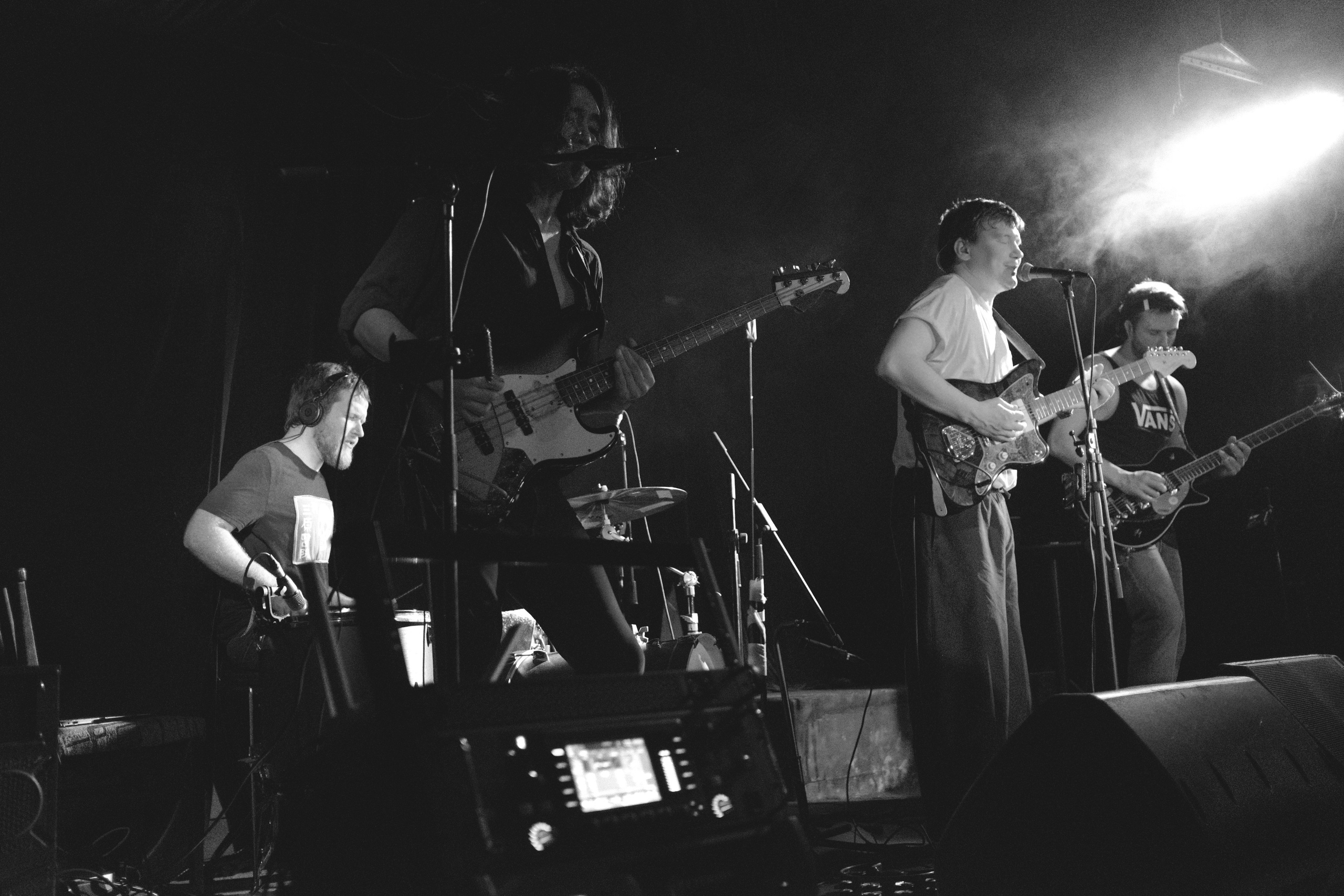 RASPUTNIKI. 20.12.2025. Репортажный фотограф в Санкт-Петербурге Даниил Могута