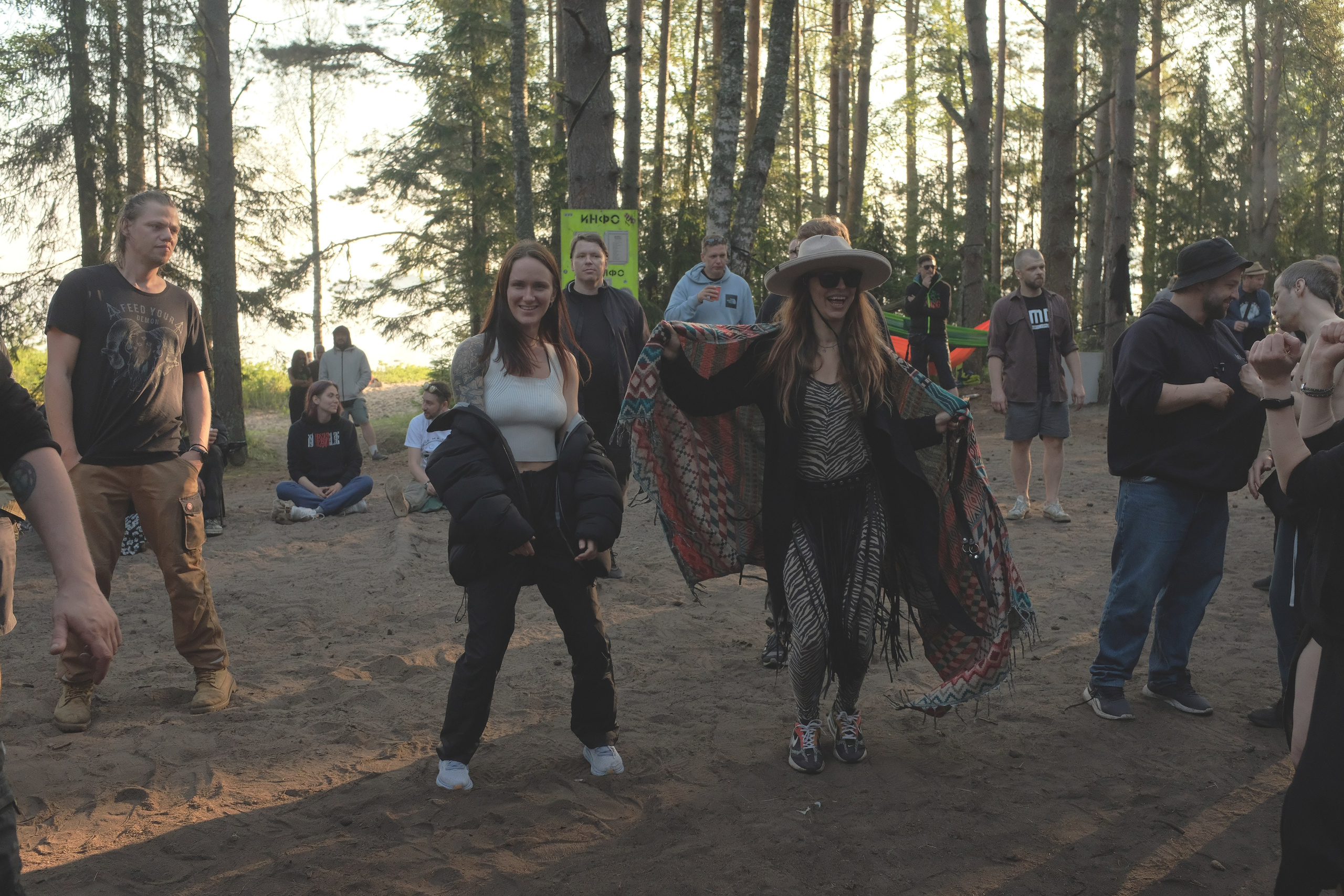 Пикник на обочине от команды EMC. 11июля 2025. Репортажный фотограф в Санкт-Петербурге Даниил Могута