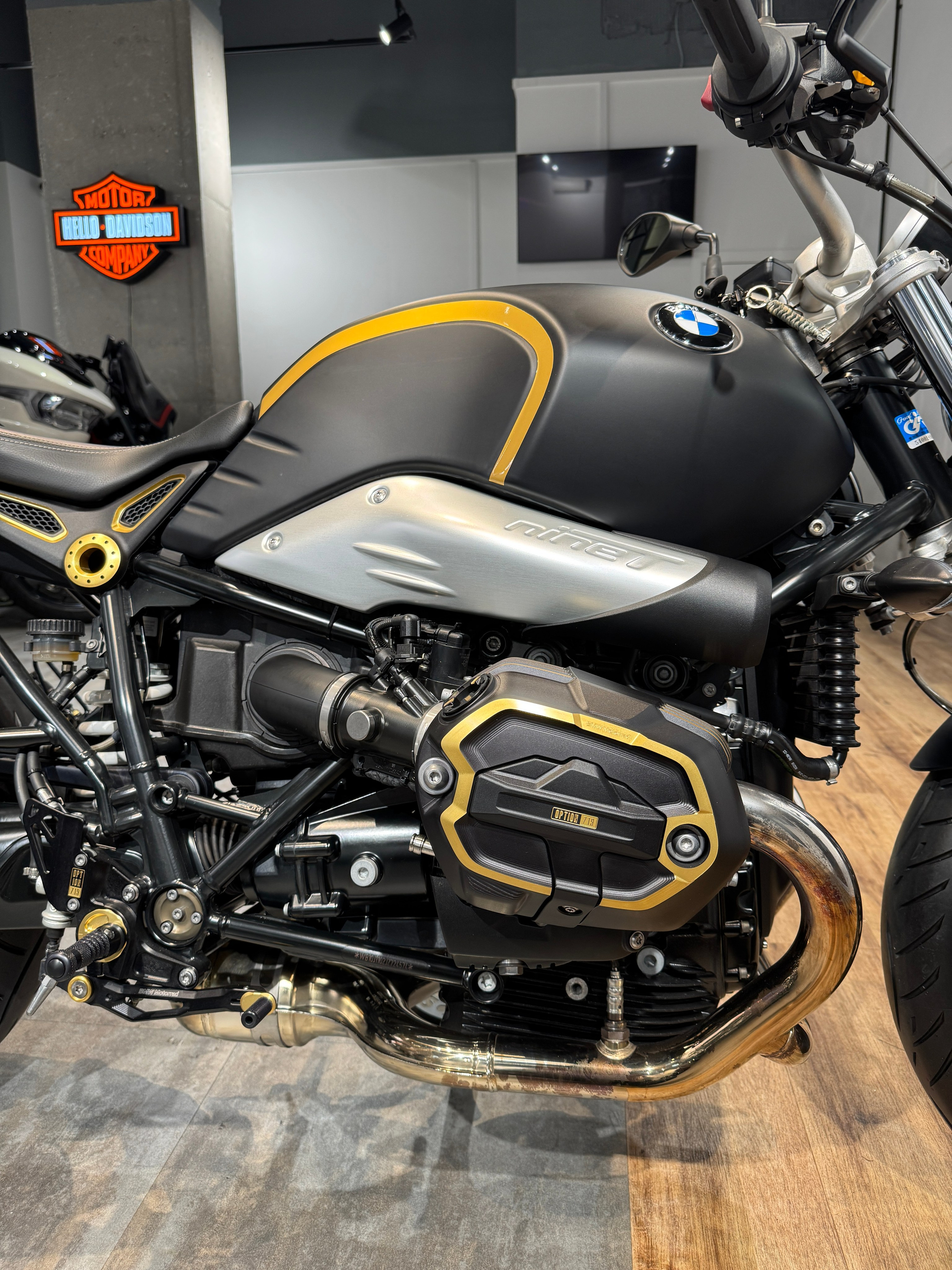 Мотоциклы Harley-Davidson BMW R Nine T (Option 719)  — купить мотоцикл. Hello Davidson, Москва. Только хорошие мотоциклы…