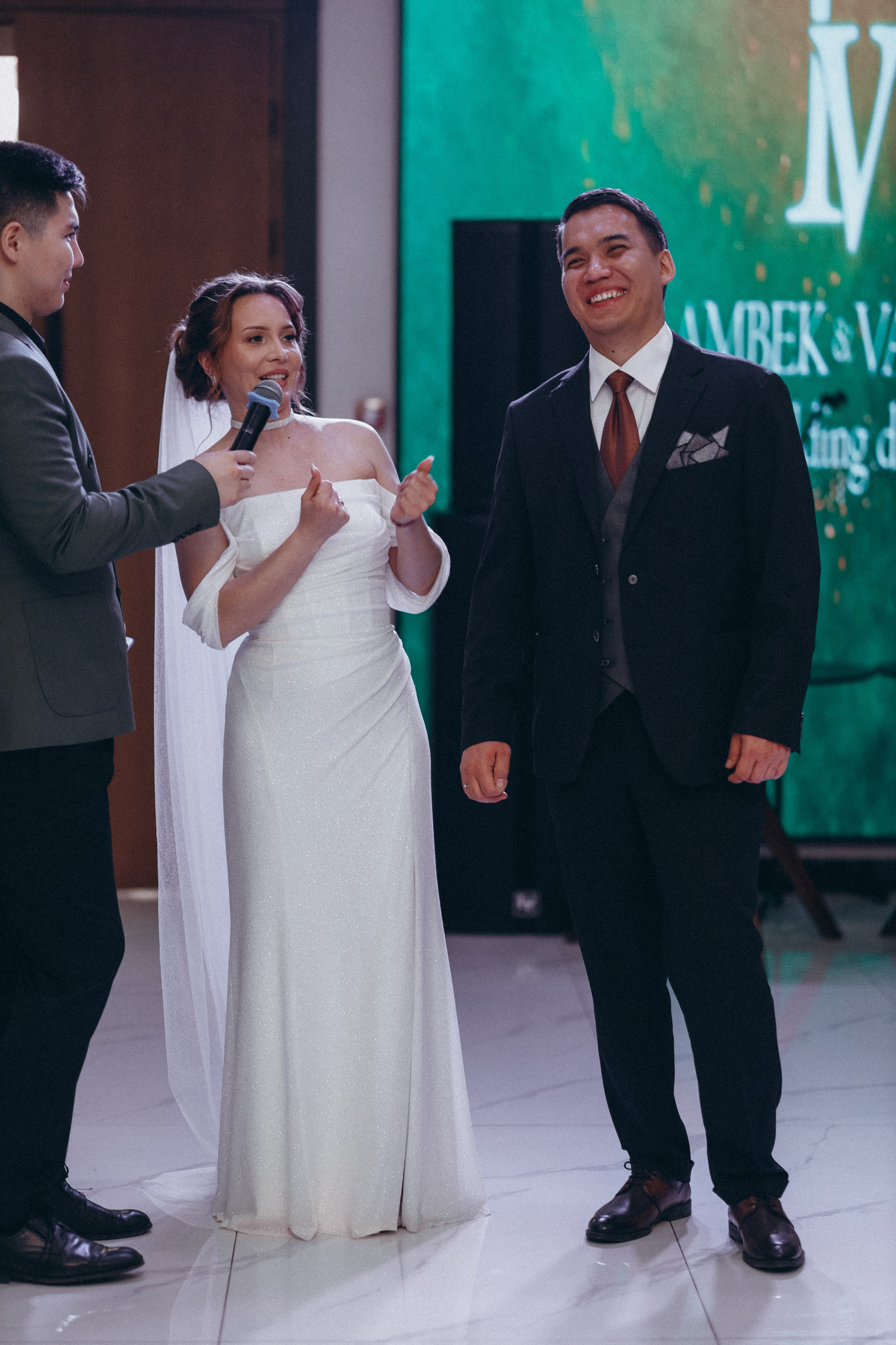 Свадебная. Фотограф в Жезказгане. Графический дизайнер