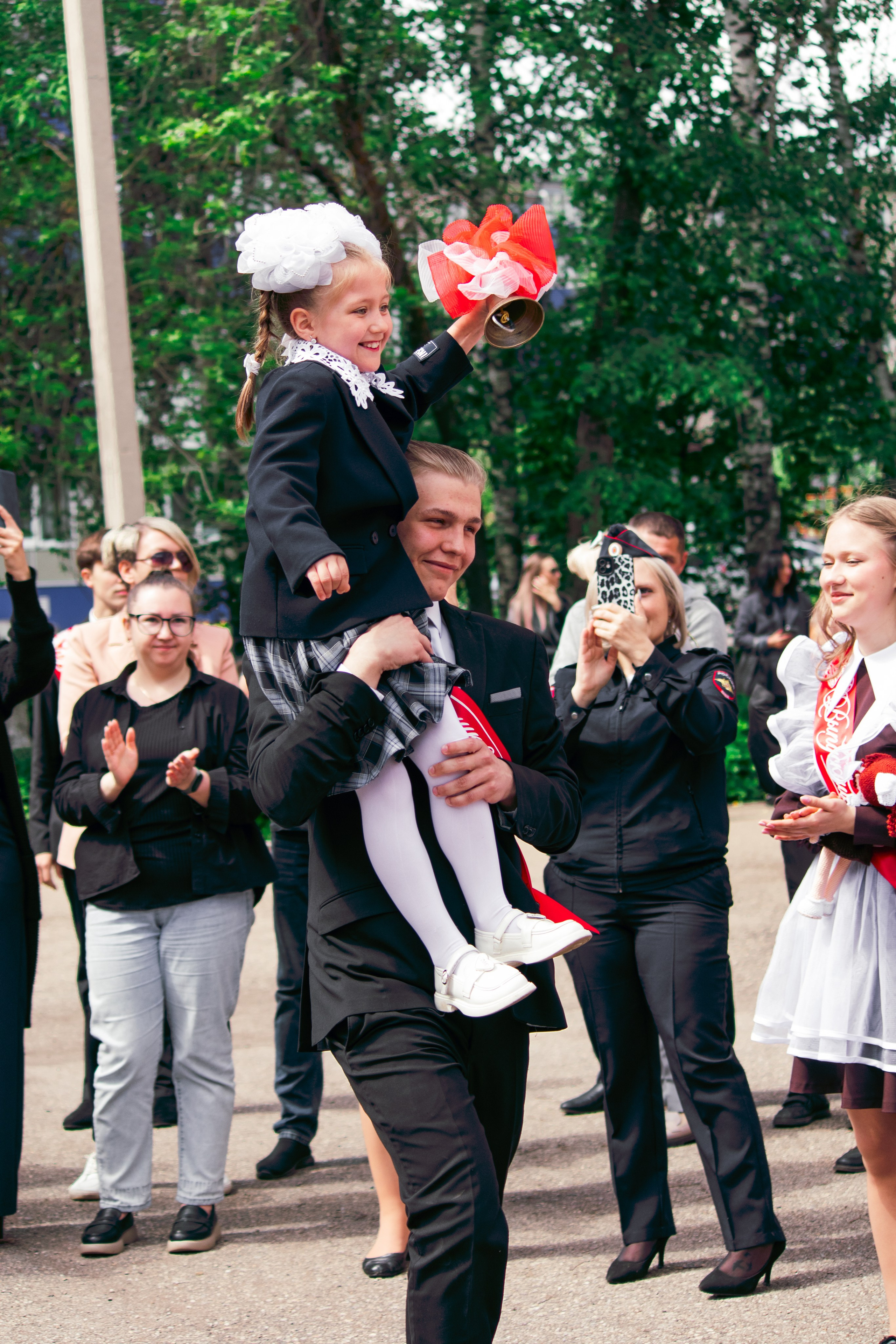 3 школа. Фотограф и видеограф в Бугульме Аня Трутнева