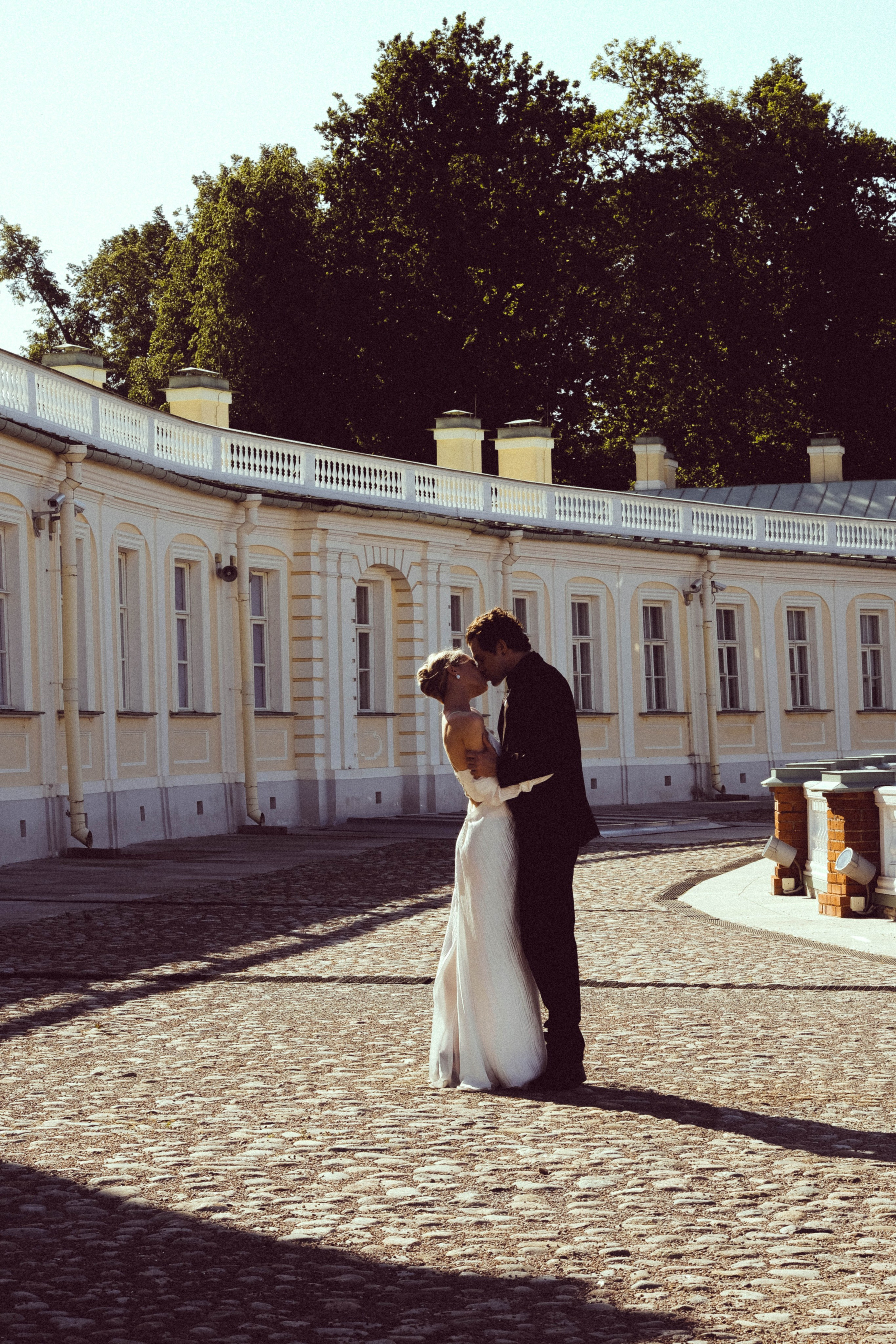 СВАДЕБНАЯ СЬЕМКА В ПАРКЕ ОРАНИЕНБАУМ. Профессиональный фотограф, Санкт-Петербург — Виктория Богомолова