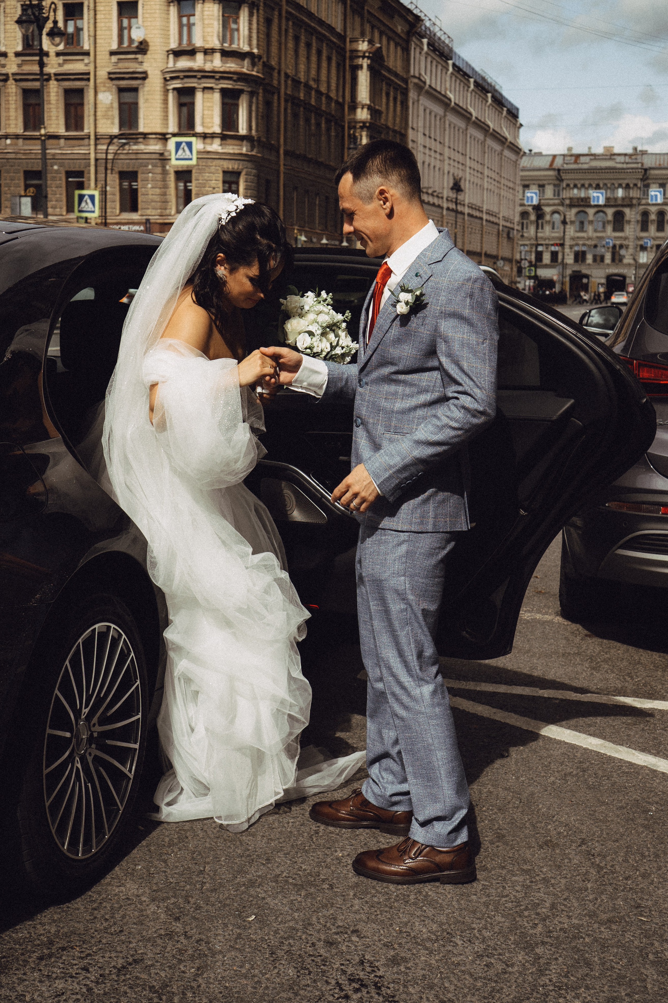 СВАДЕБНАЯ ПРОГУЛКА РЕСТОРАН МЫ ЖЕ НА ТЫ И ФОТОСЕССИИЯ С АВТОМОБИЛЕМ. Профессиональный фотограф, Санкт-Петербург — Виктория Богомолова
