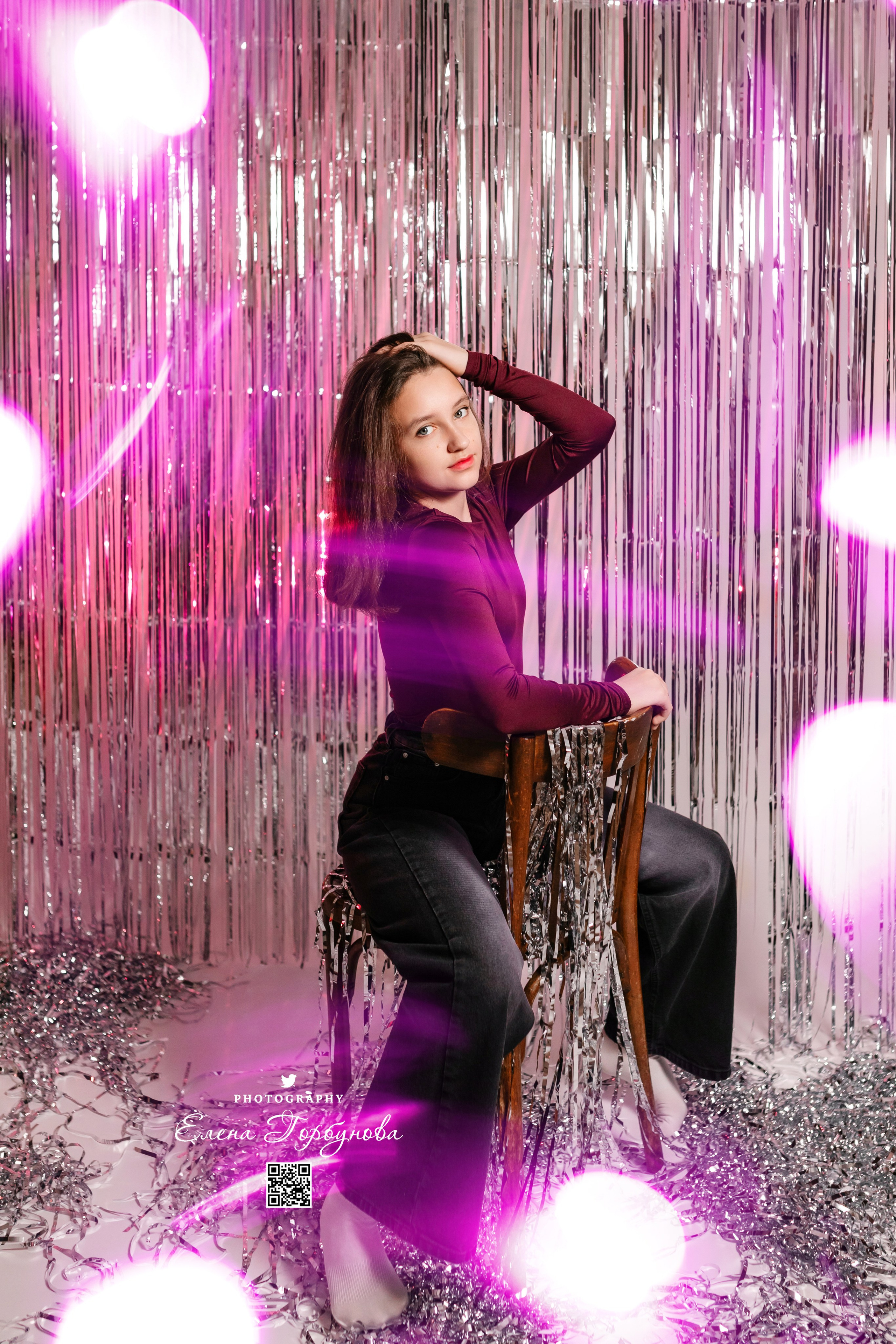 Ольга и Даша. Моя студия. Ноябрь 2024. Фотограф Пермь. Свадьбы. Семья и дети, школа, д. сад. Фотокниги