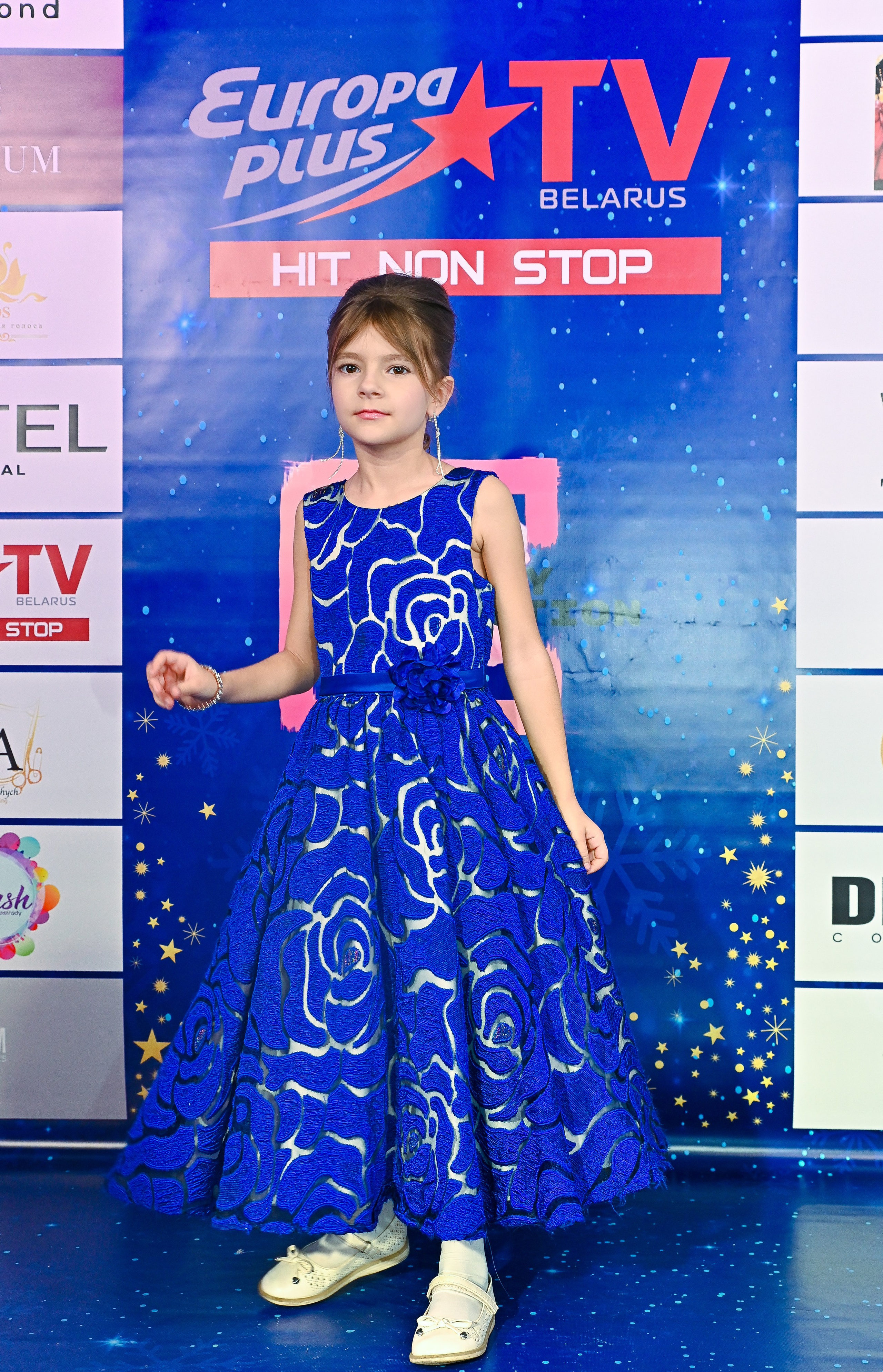 Большая новогодняя тусовка. Фотоуслуги, услуги фотографа, фотографирование важных событий