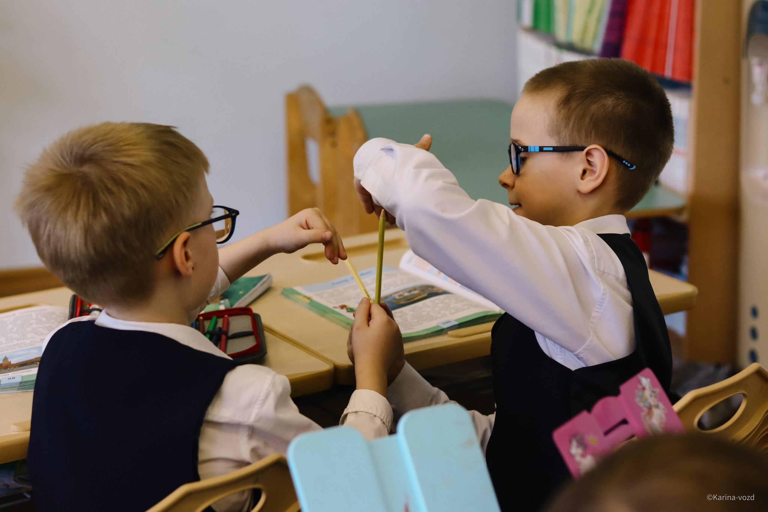 Один день из жизни младшеклассников. Репортажный фотограф в Москве и Зеленограде Karina-vozd