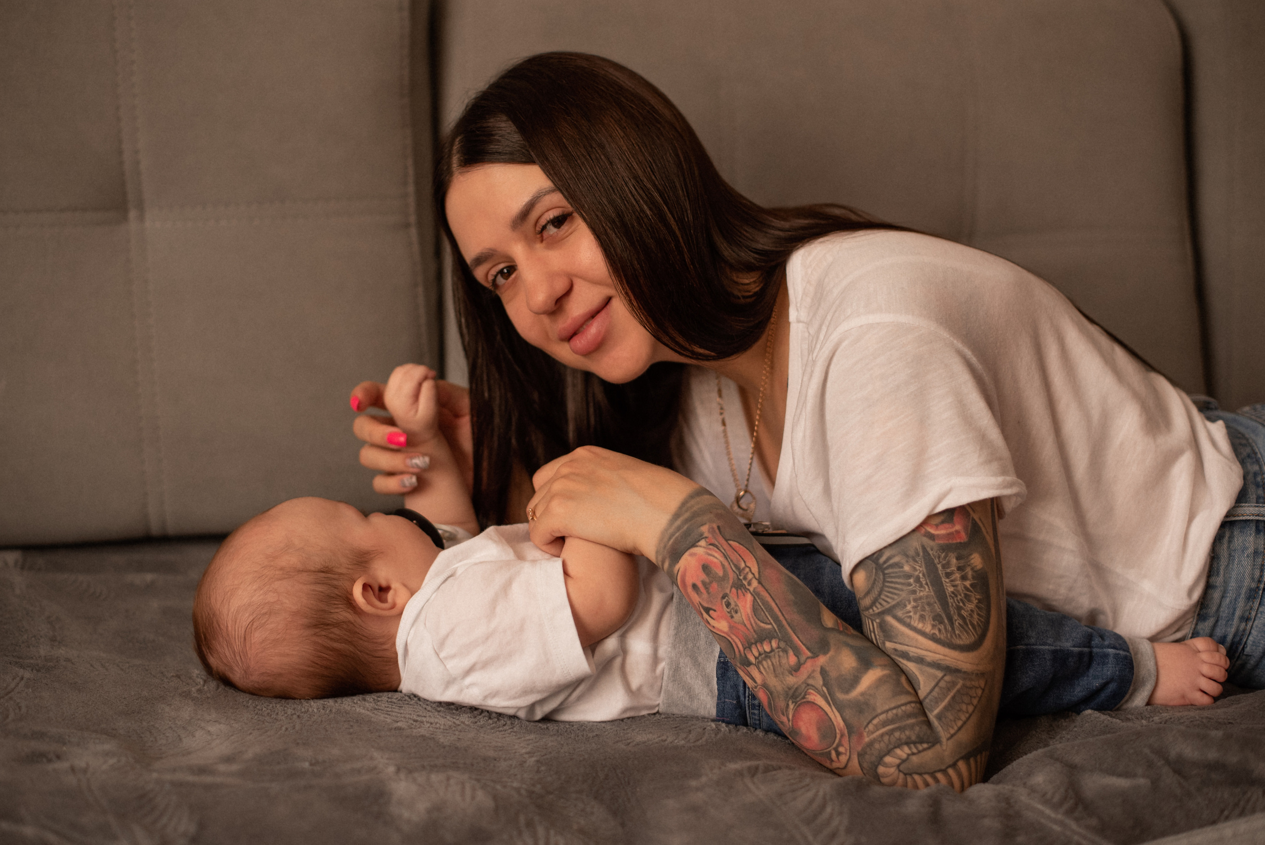 Малыш Мирон с родителями. Фотограф  Потапова Анна