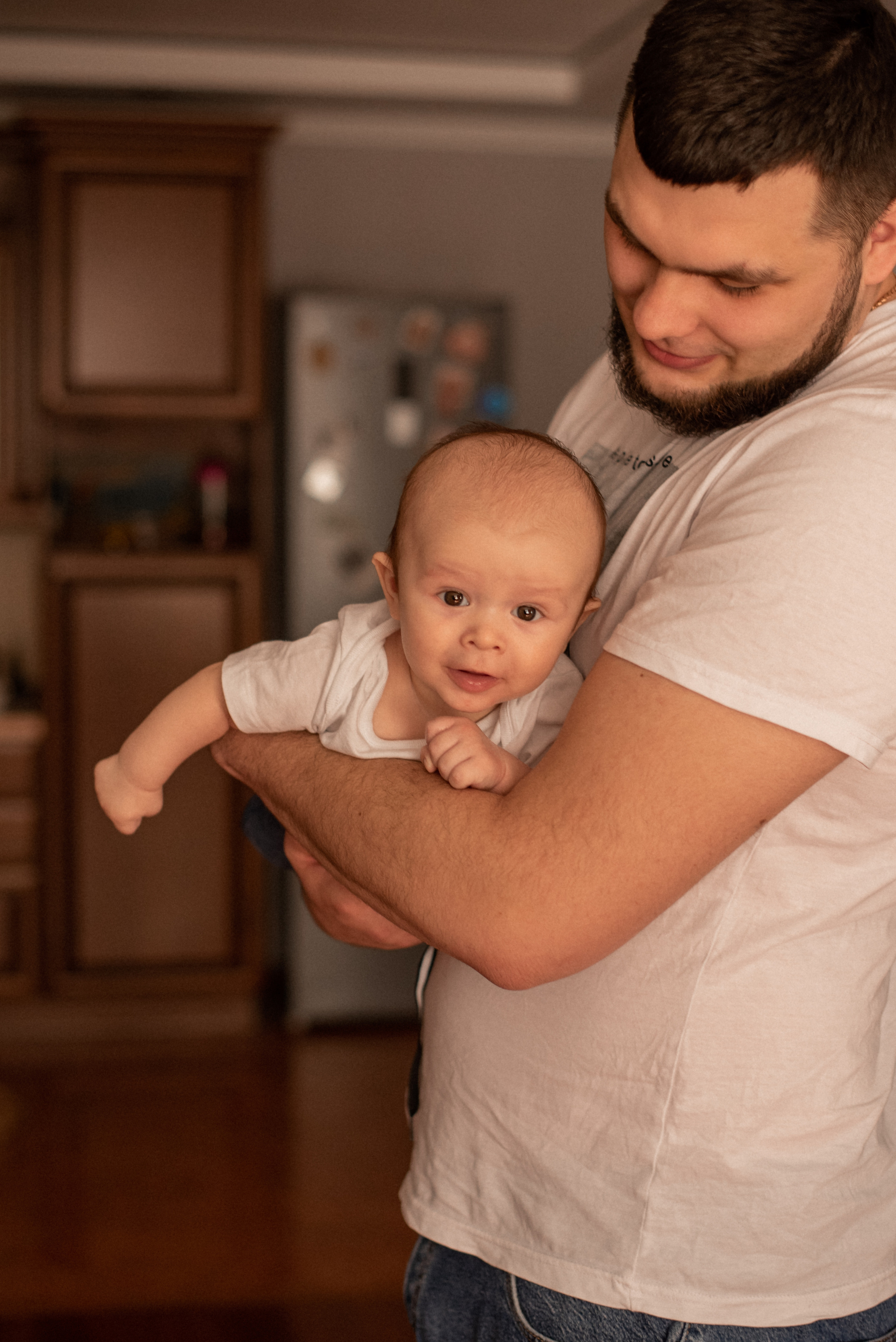 Малыш Мирон с родителями. Фотограф  Потапова Анна