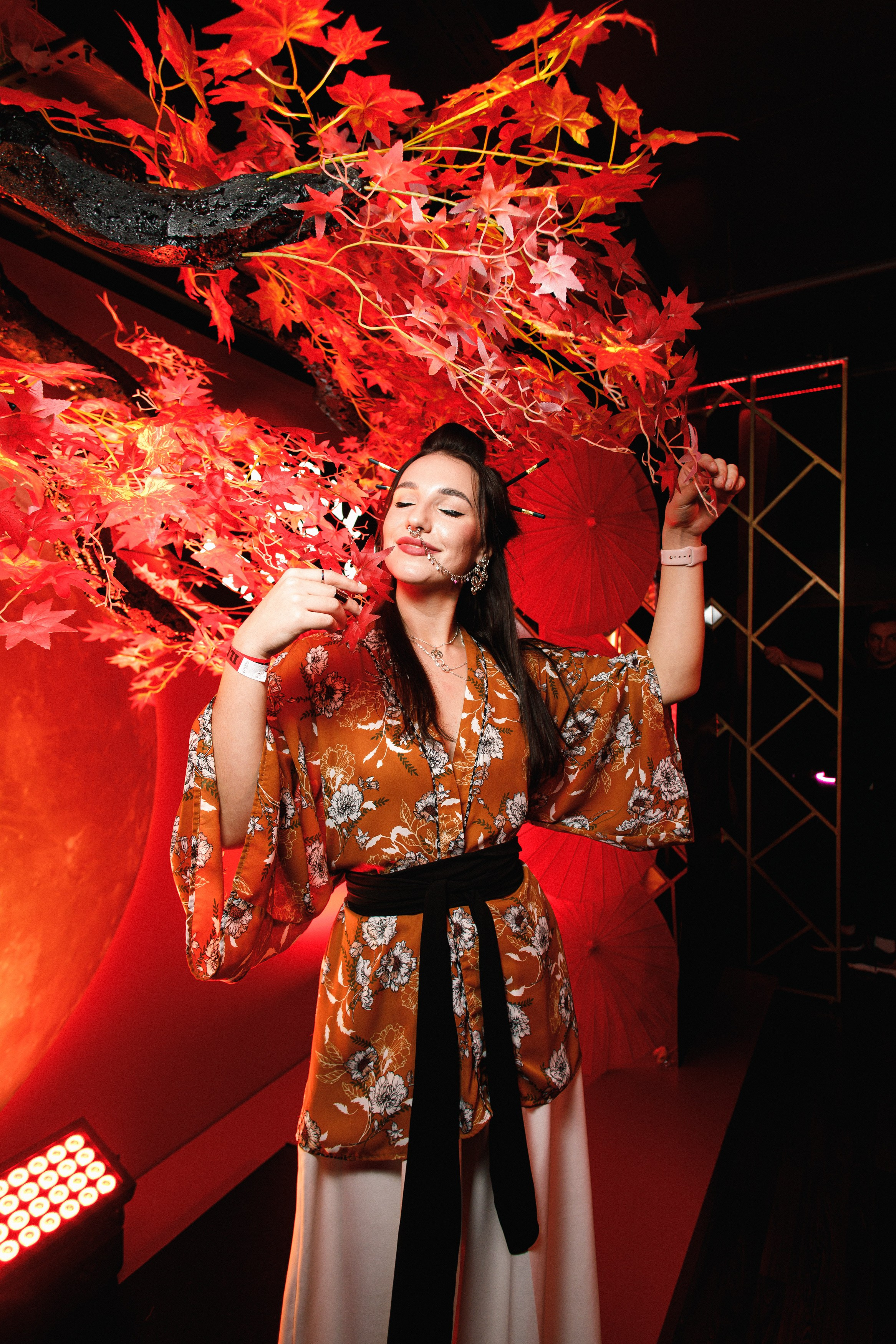 ILLEGAL FRIENDS | ASIA. СВОИ. ФОТООТЧЕТЫ-СОБЫТИЯ-МЕСТА