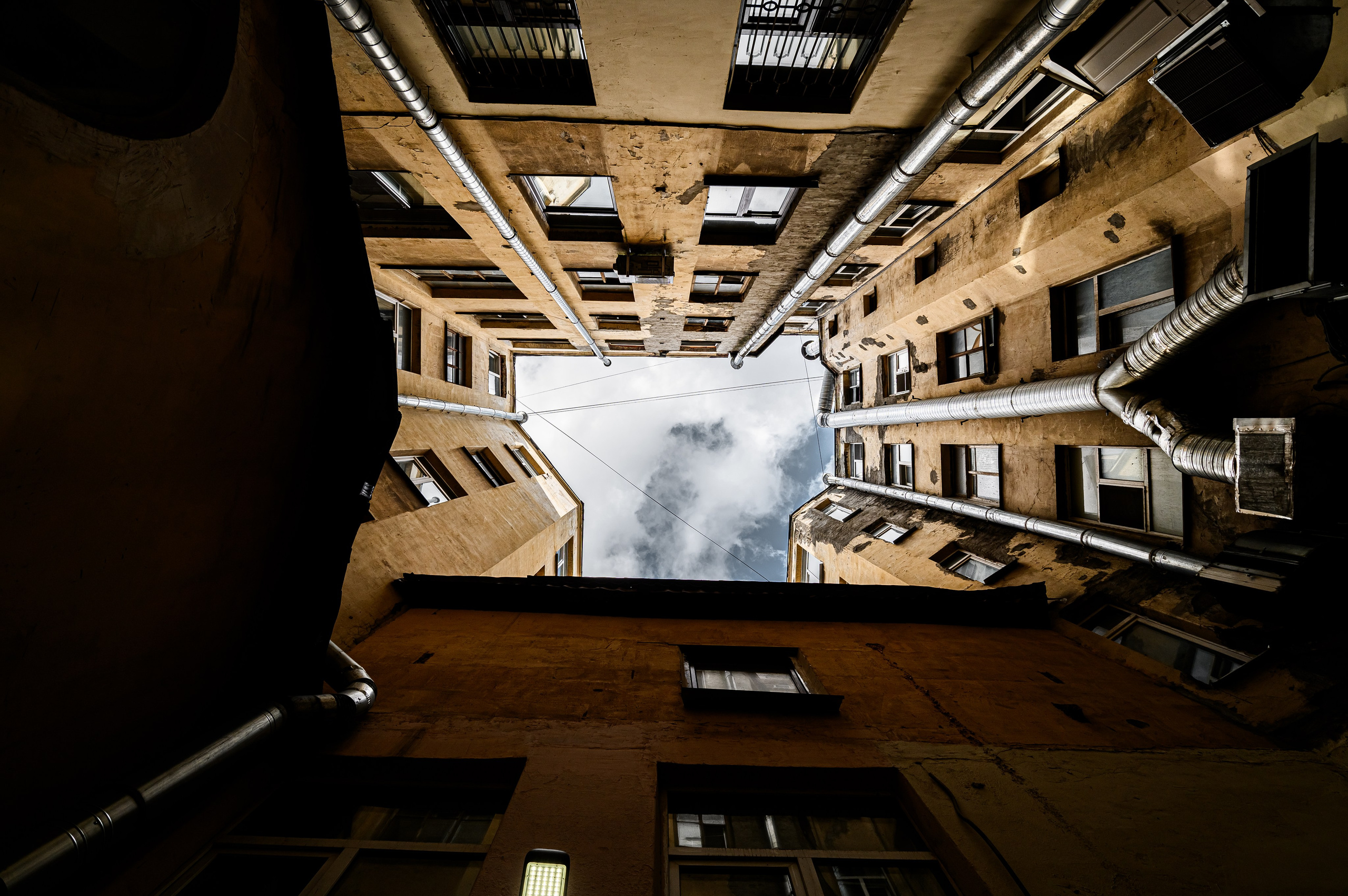 Большой проспект П.С., 70-72