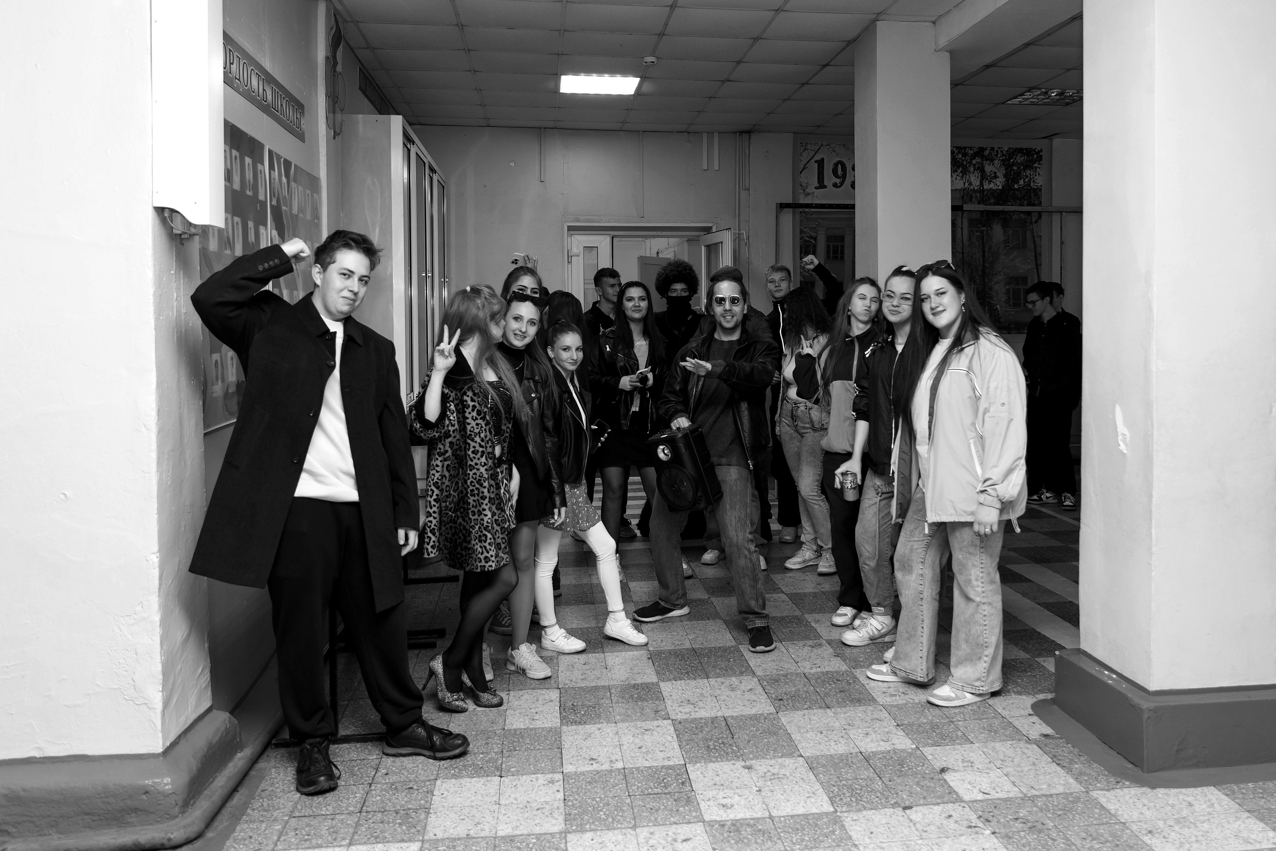 11 класс день не послушания в школе. Фотограф Любовь Корниенко, Примоский край