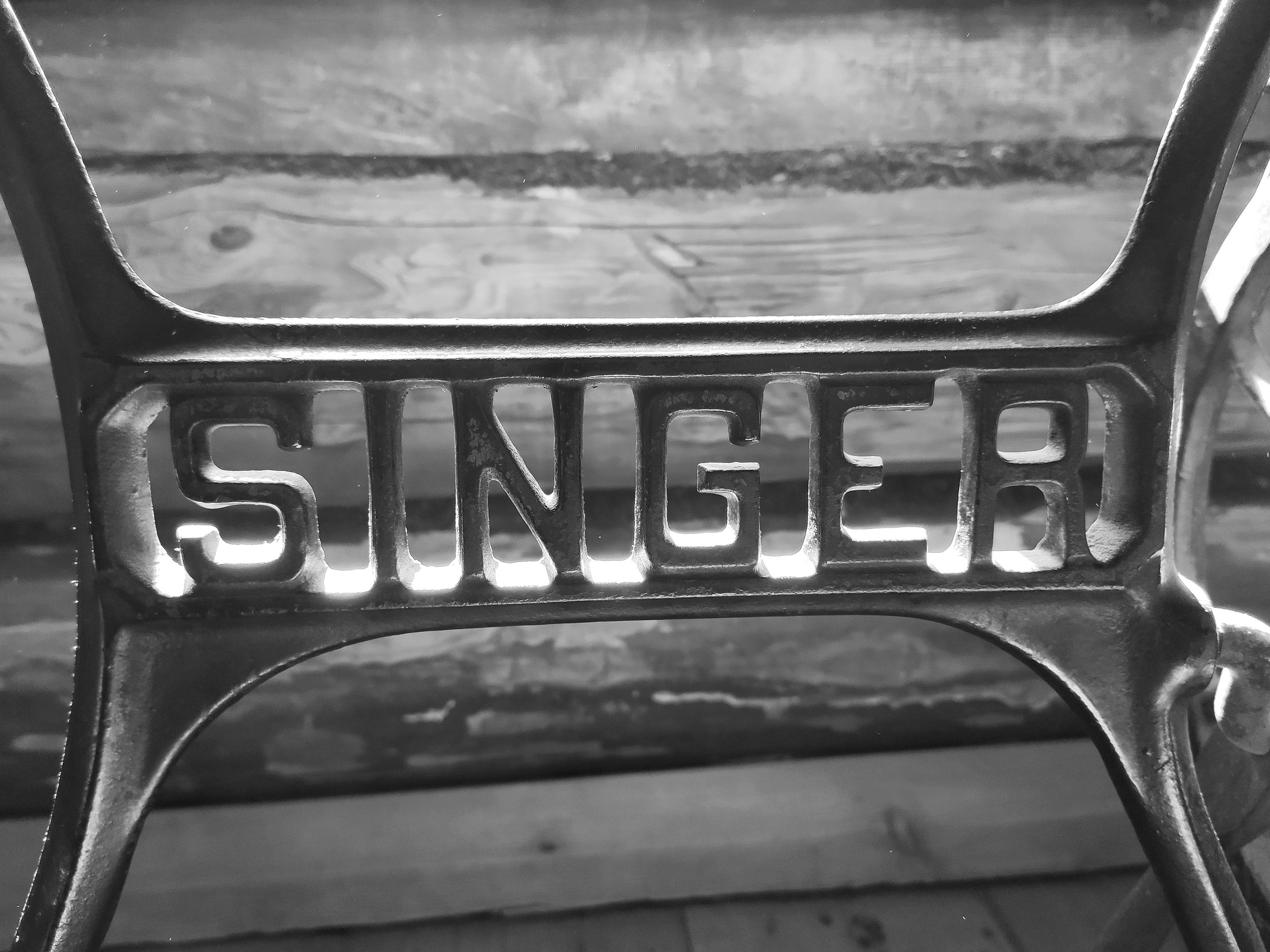 Музей быта - швейная машинка Singer, как у бабушки