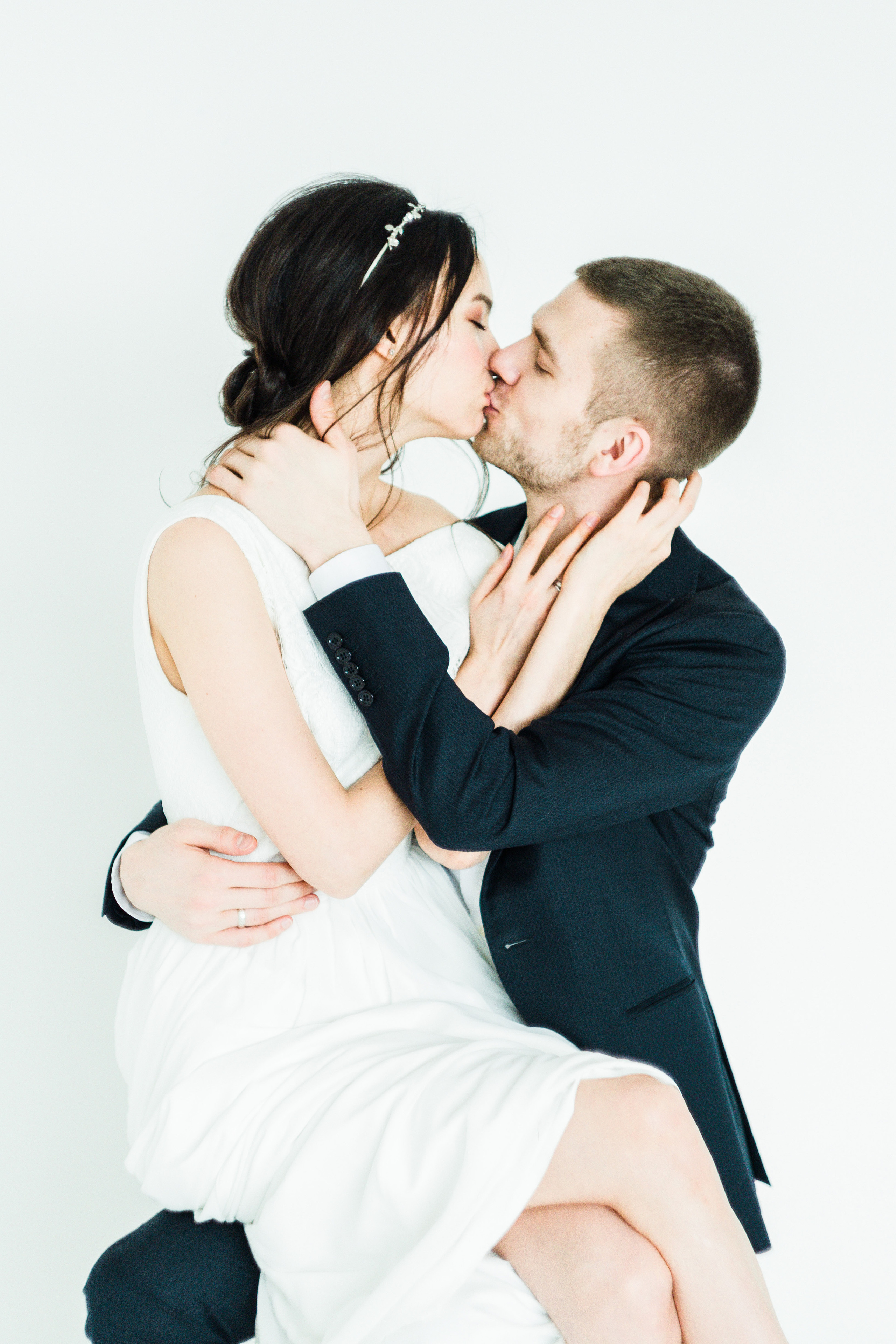 Фотосессия для двоих, лавстори в студии. Портреты студия Москва. Модельные тесты. Lovestory студия в Москве. Женсий фотограф