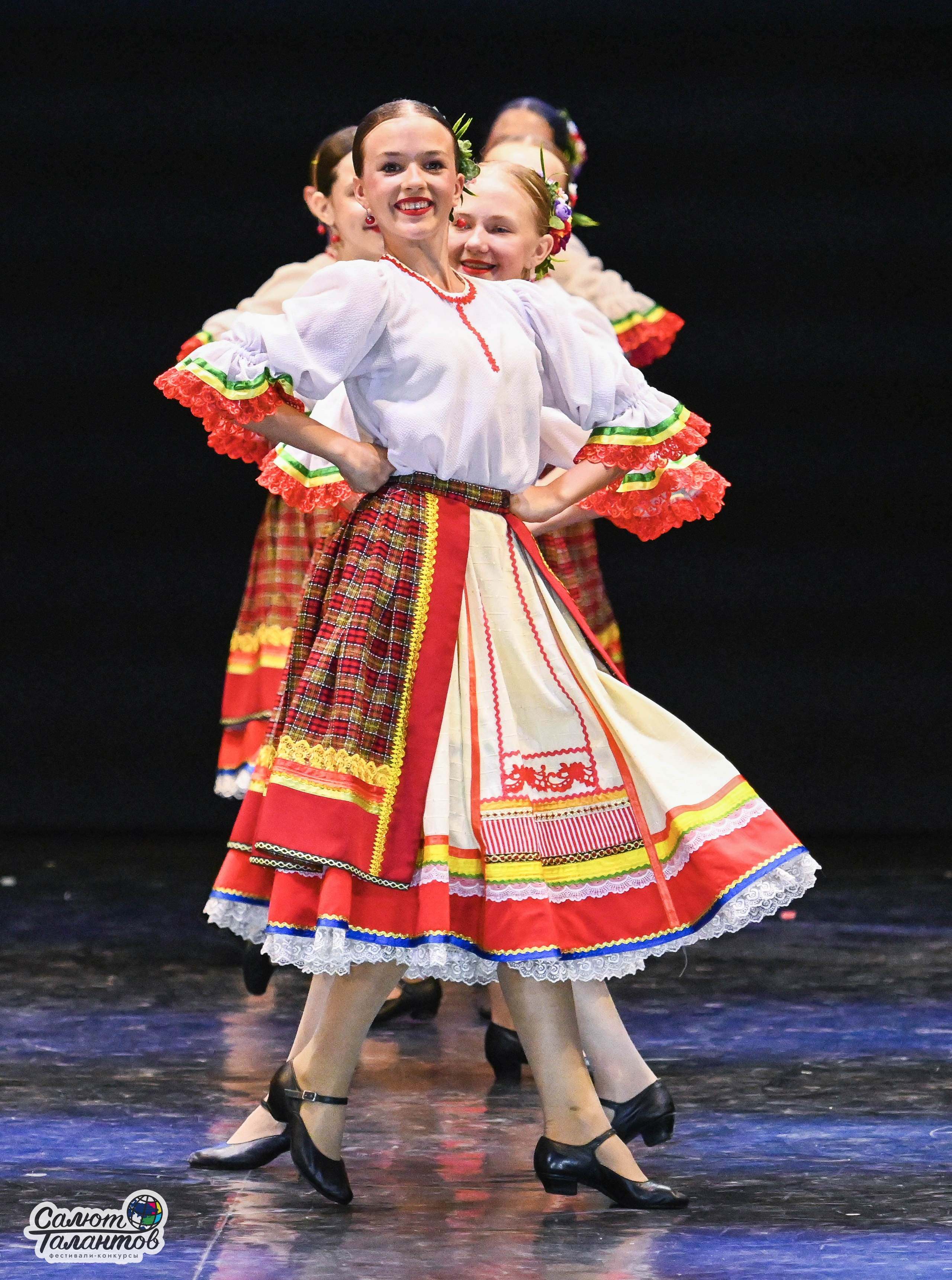 05.07.2025 «Салют Талантов» 10-й Фестиваль-Конкурс «ПО МЕСТАМ ВОИНСКОЙ СЛАВЫ» г. Волгоград. Медиастудия Фото Концепт