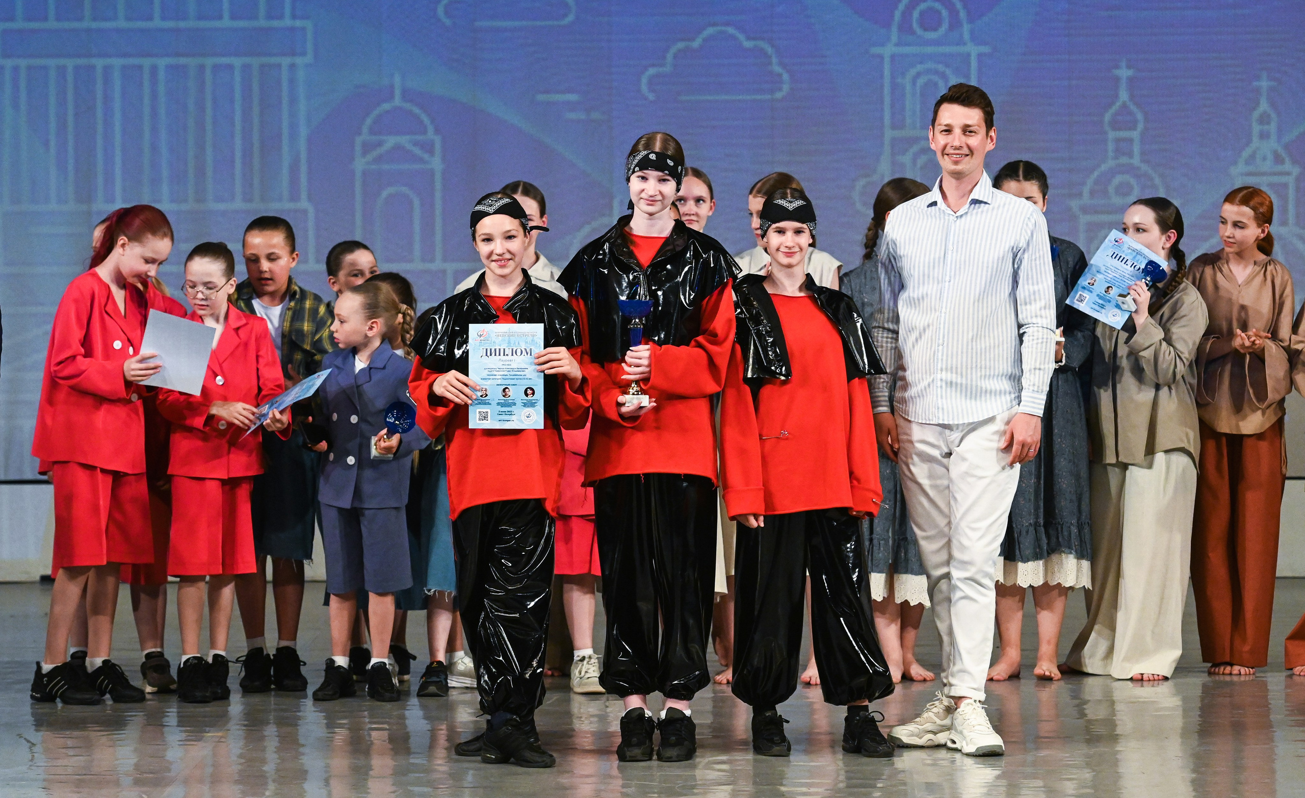 02.06.2025 «АртКомпас» Всероссийский фестиваль талантов «Невские встречи» г. Санкт-Петербург. Медиастудия Фото Концепт