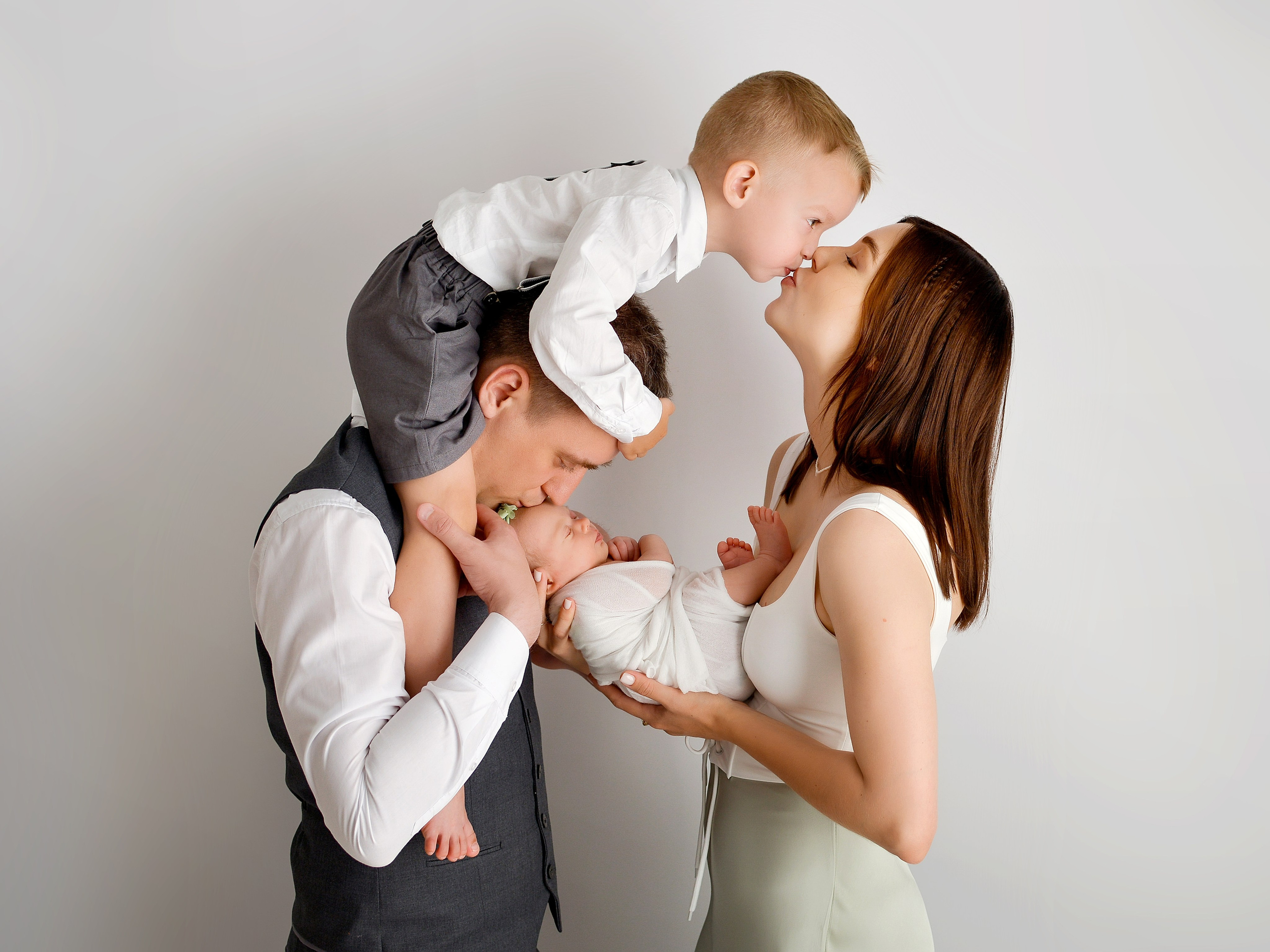 Фотосессия с младенцем Краснодар. Фотограф новорожденных Краснодар Малышенко Надежда