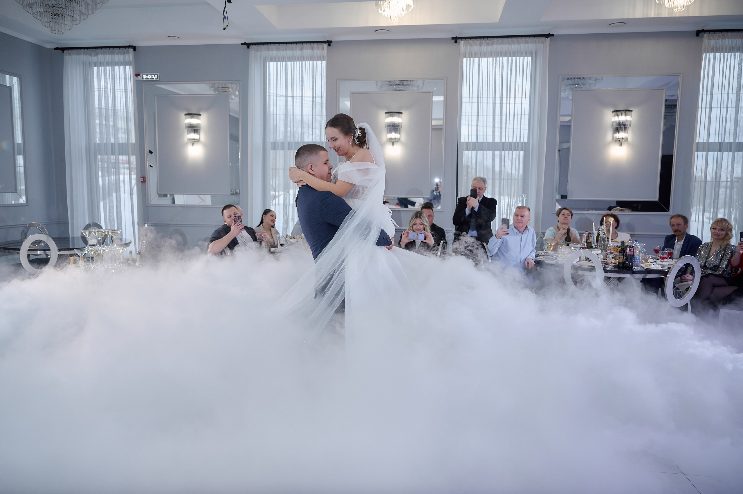 Свадебная фотосессия в СК Рояль Тула. Свадебный фотограф в Туле Никита Беляев