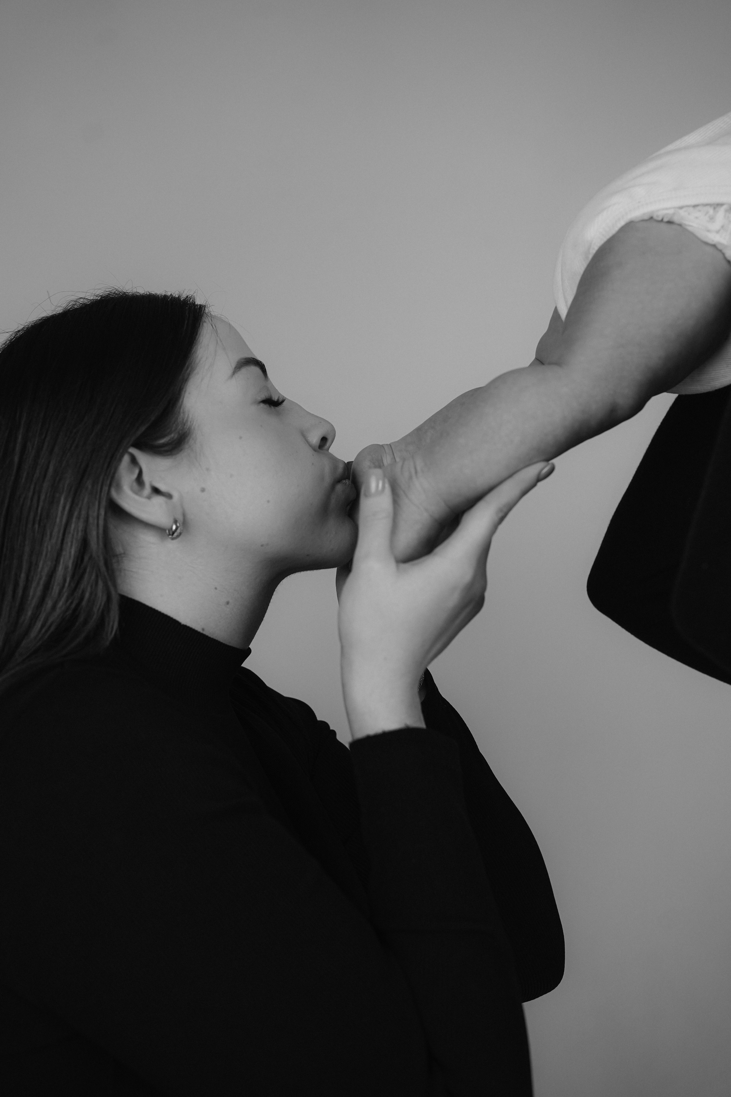 Фотосессия в фотостудии Новочеркасска «Рафинад». Свадебный фотограф в Ростове-на-Дону. Таинство Крещения и Венчания, семейные фотосессии. Алёна Чёботова