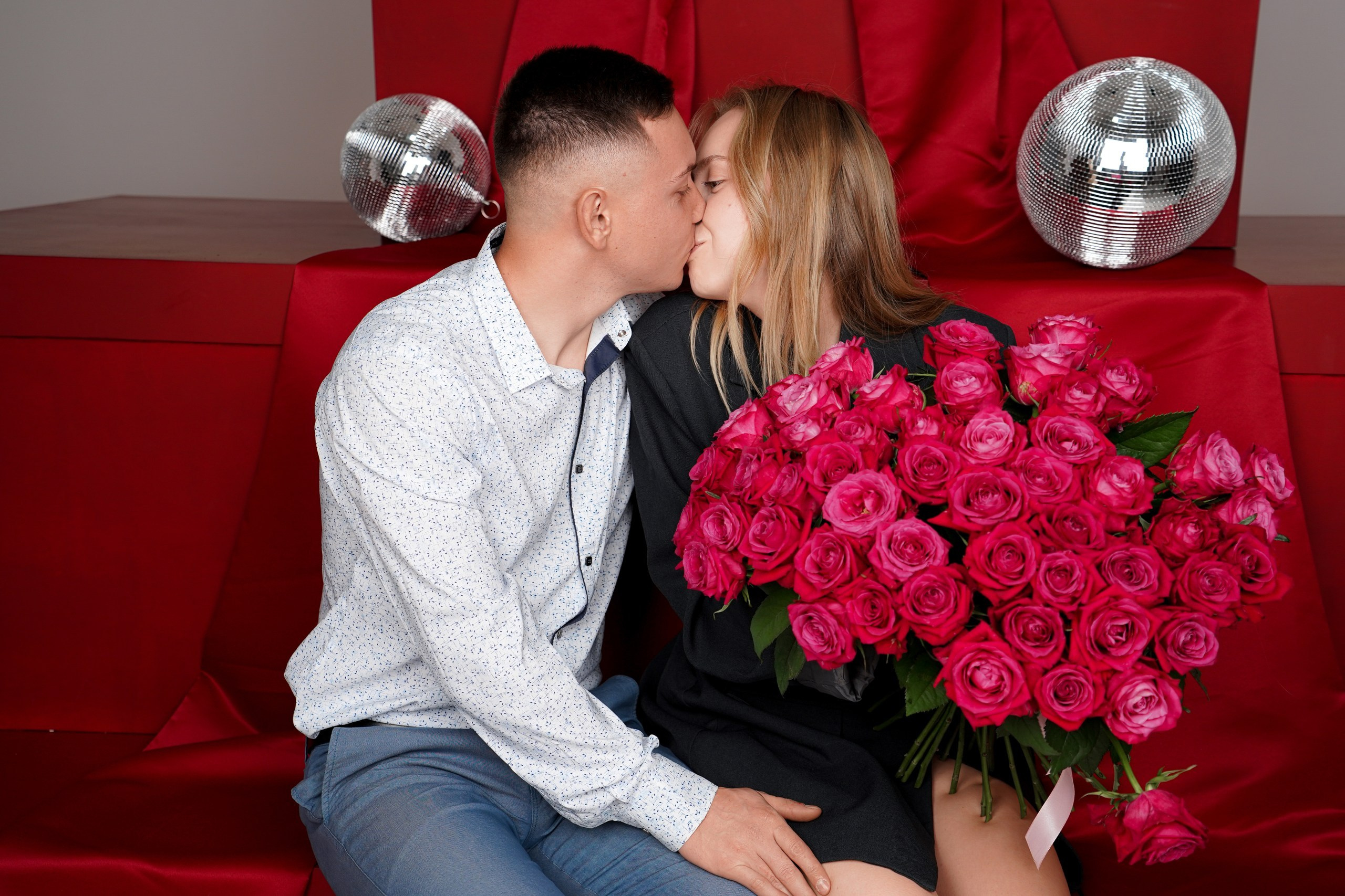 «Предложение руки». Love story в фотостудии Modo. Свадебный фотограф в Ростове-на-Дону. Таинство Крещения и Венчания, семейные фотосессии. Алёна Чёботова