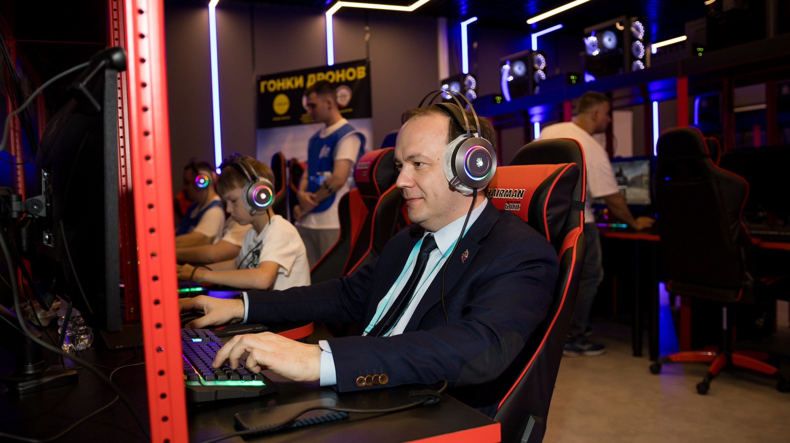 Cyber Craft 2026. Свадебный и репортажный фотограф Дмитрий Кононенко
