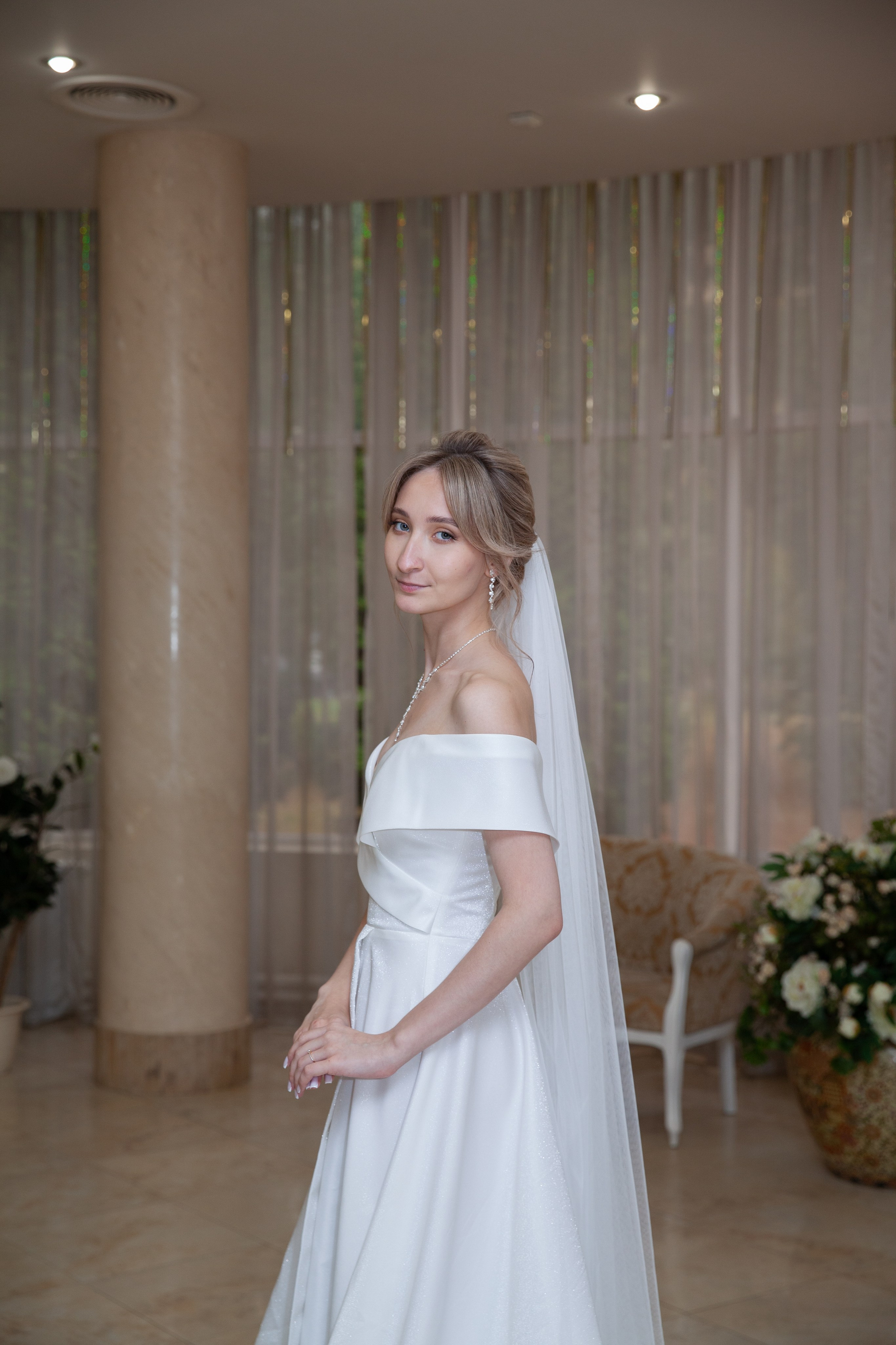 Свадебная фотосессия в отеле Ареал. Фотограф в Железнодорожном и Балашихе