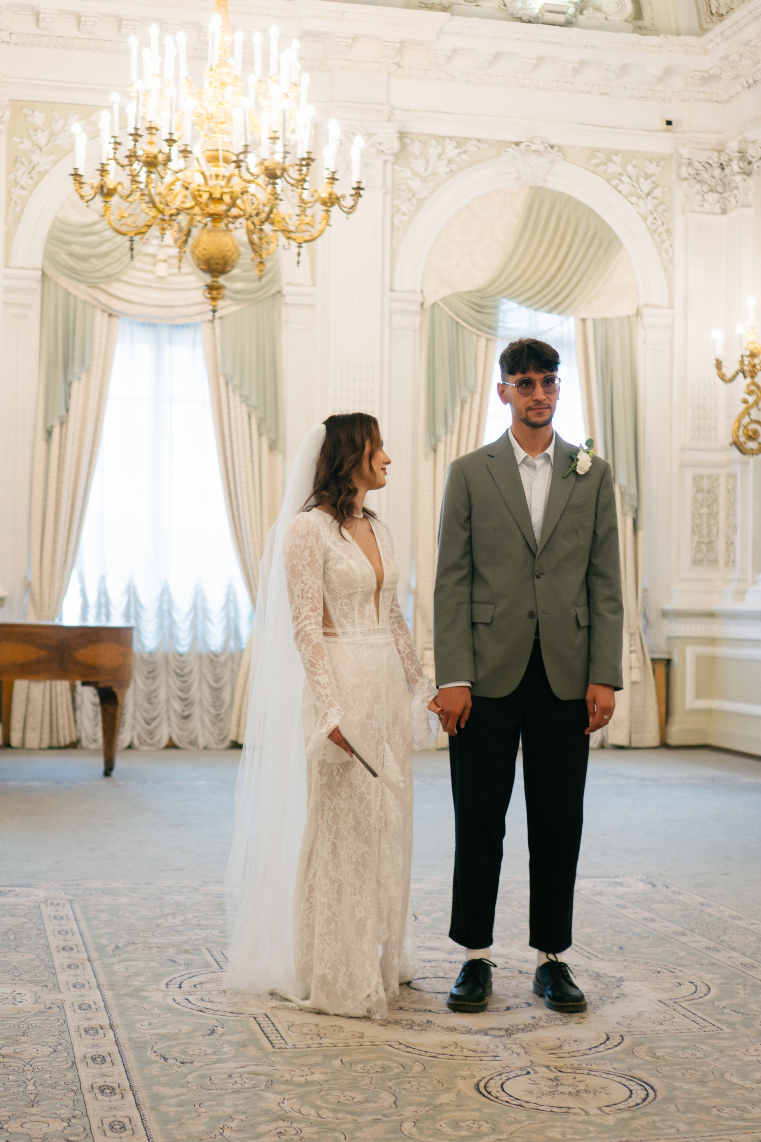 СЪЁМКИ В ПЕРВОМ ДВОРЦЕ ПРОГУЛКА И СТУДИЯ. Профессиональный фотограф, Санкт-Петербург — Виктория Богомолова