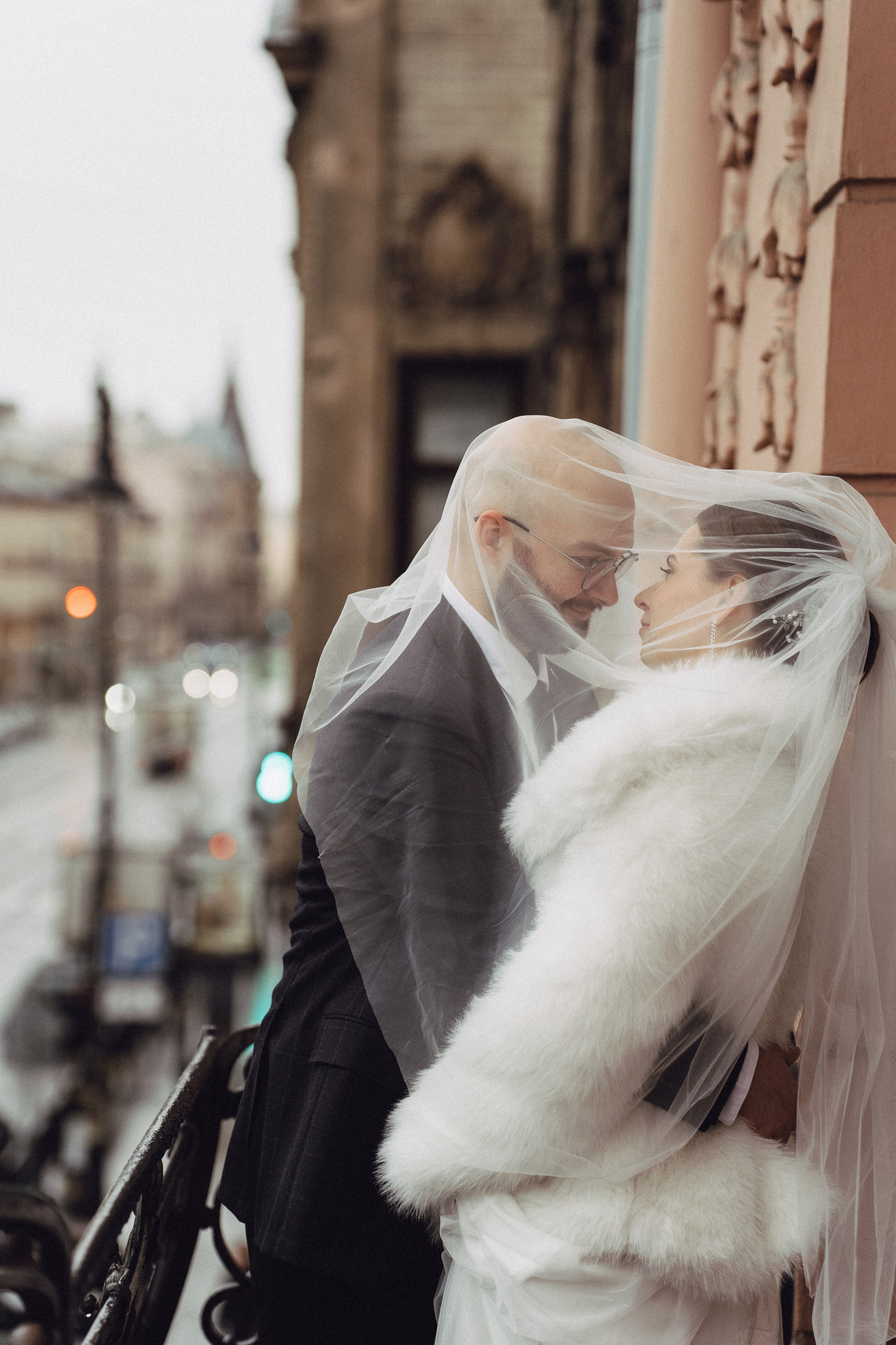 СВАДЕБНАЯ СЬЕМКА ВО ВТОРОМ ДВОРЦЕ (ДЕКАБРЬ) ТАКЖЕ СЬЕМКА В СТУДИИ НА ЧЕРНЫШЕВСКОЙ. Профессиональный фотограф, Санкт-Петербург — Виктория Богомолова