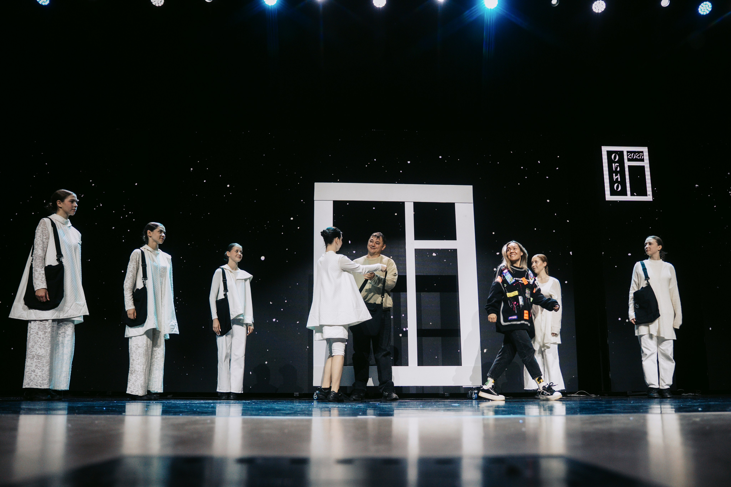 Окно. Главная