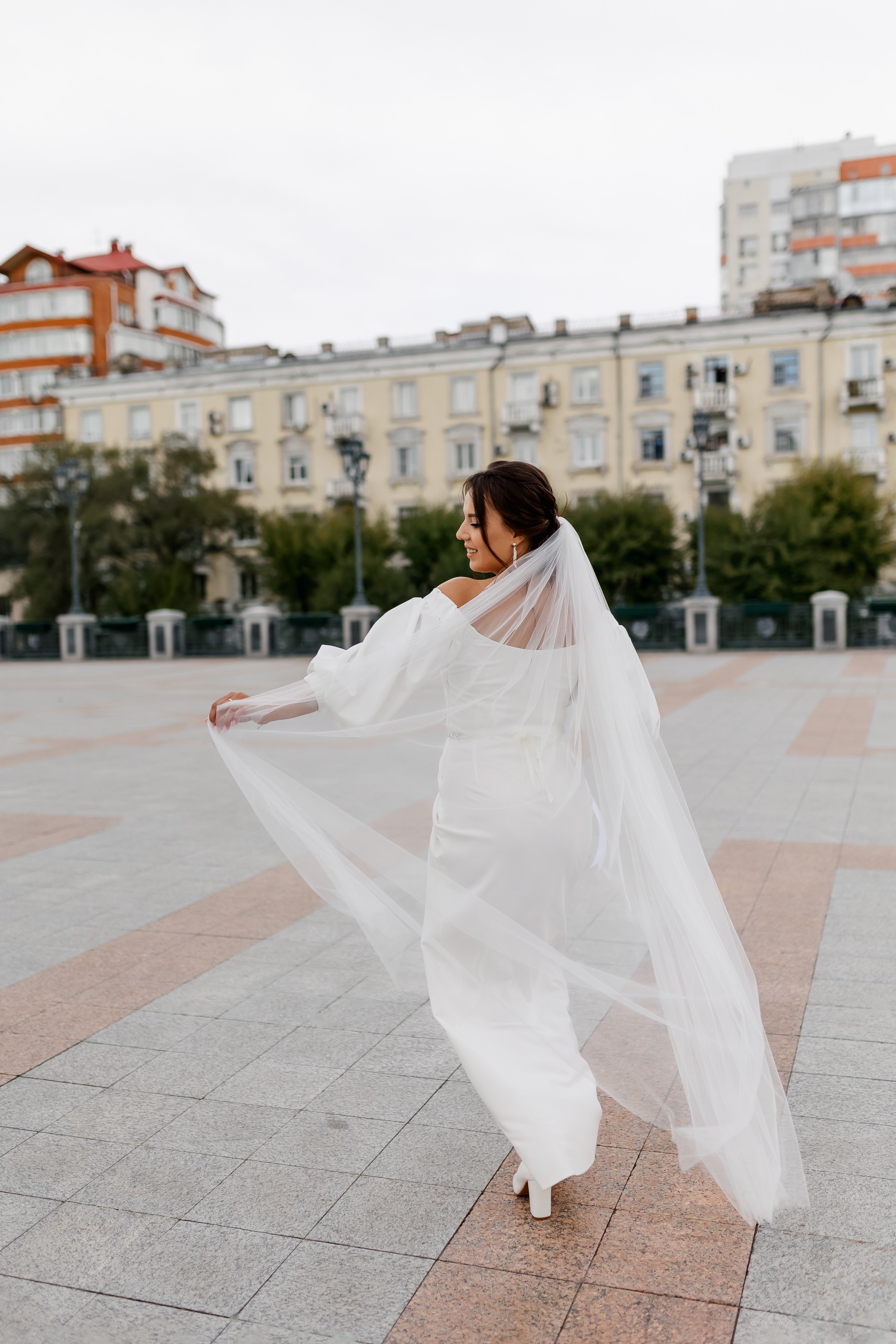 Олег и Юлия. Свадебная прогулка. Свадебный фотограф в Хабаровске