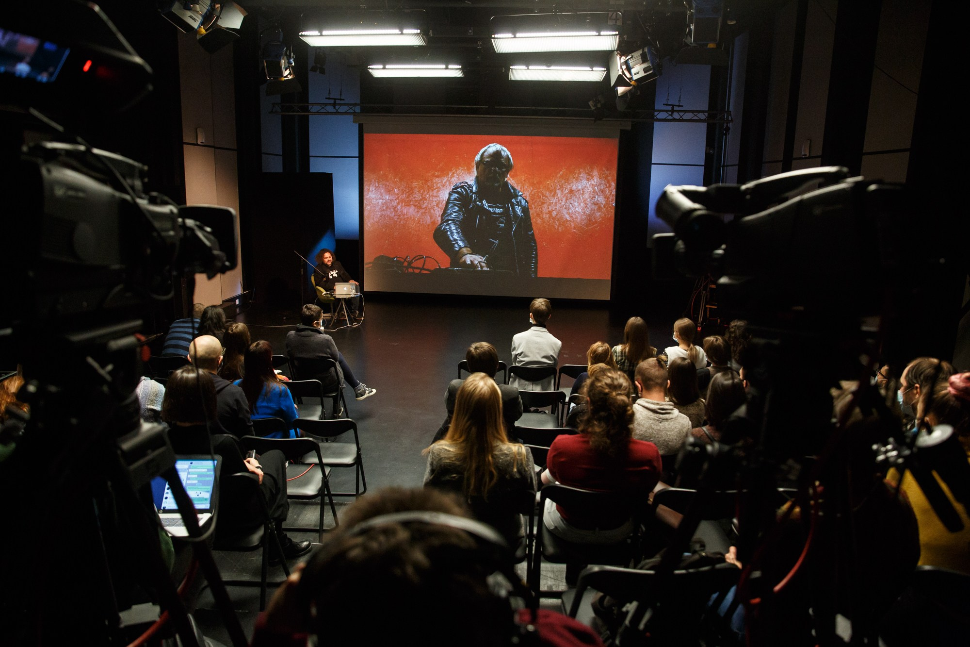 «Архрезиденция». Рабочая сторона — бизнес портрет и репортаж в Санкт-Петербурге