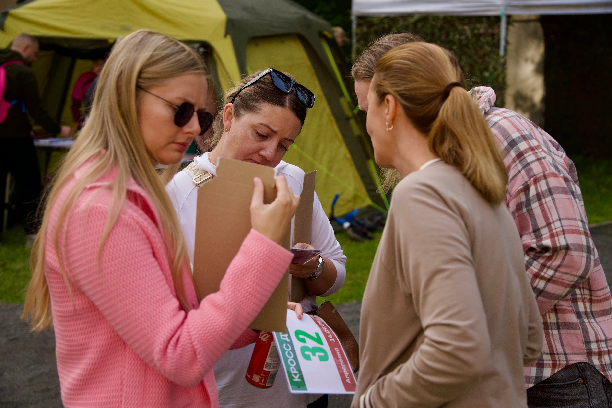 Забег в парке «Дубки». Кафе «БЕЛКА НАШЕПТАЛА». Ну оооочень концептуальное кафе