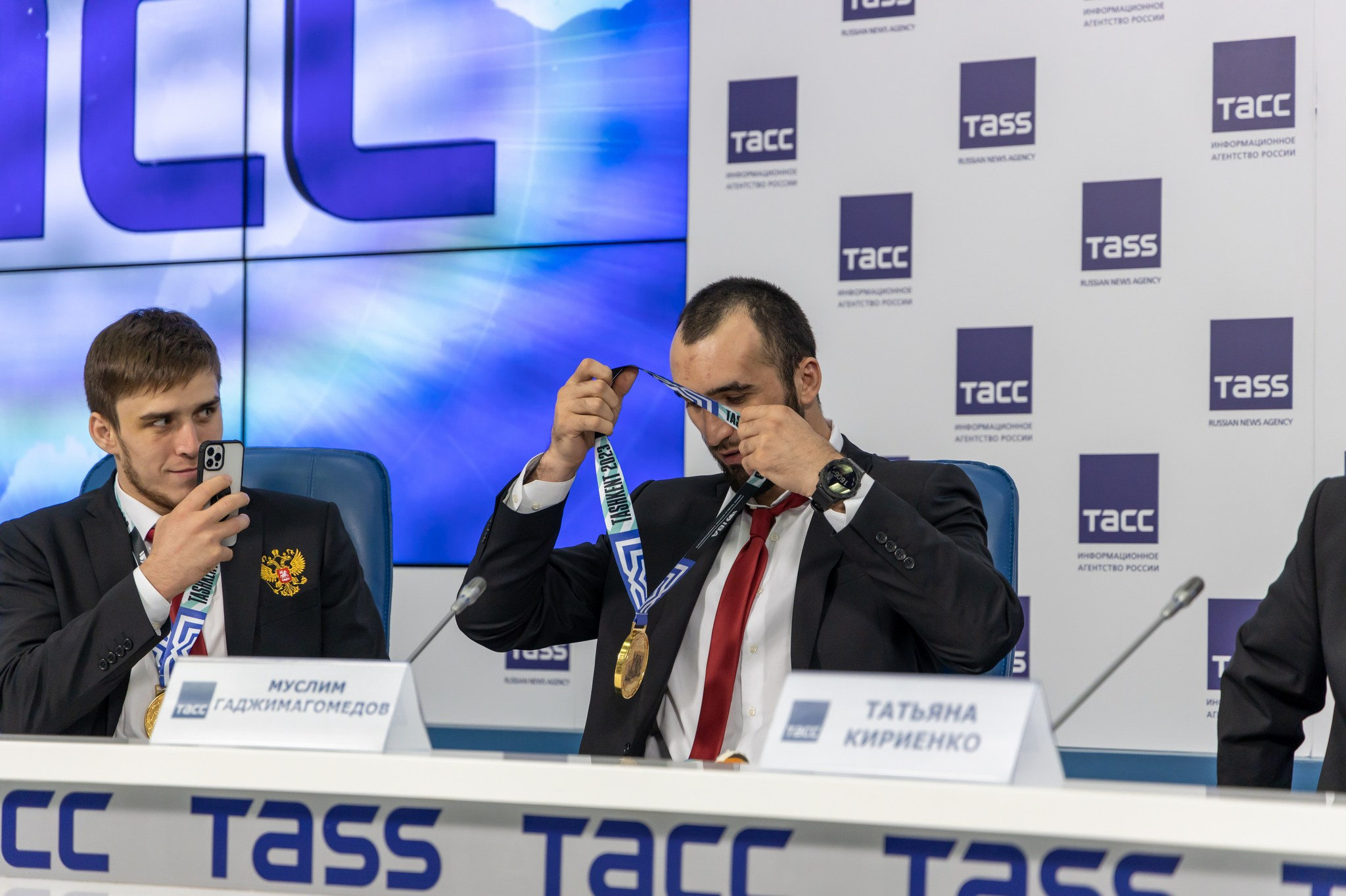 Пресс-конференция, посвященная достижениям мужской сборной Росси. Репортажный, семейный и студийный фотограф в Москве Демин Алексей