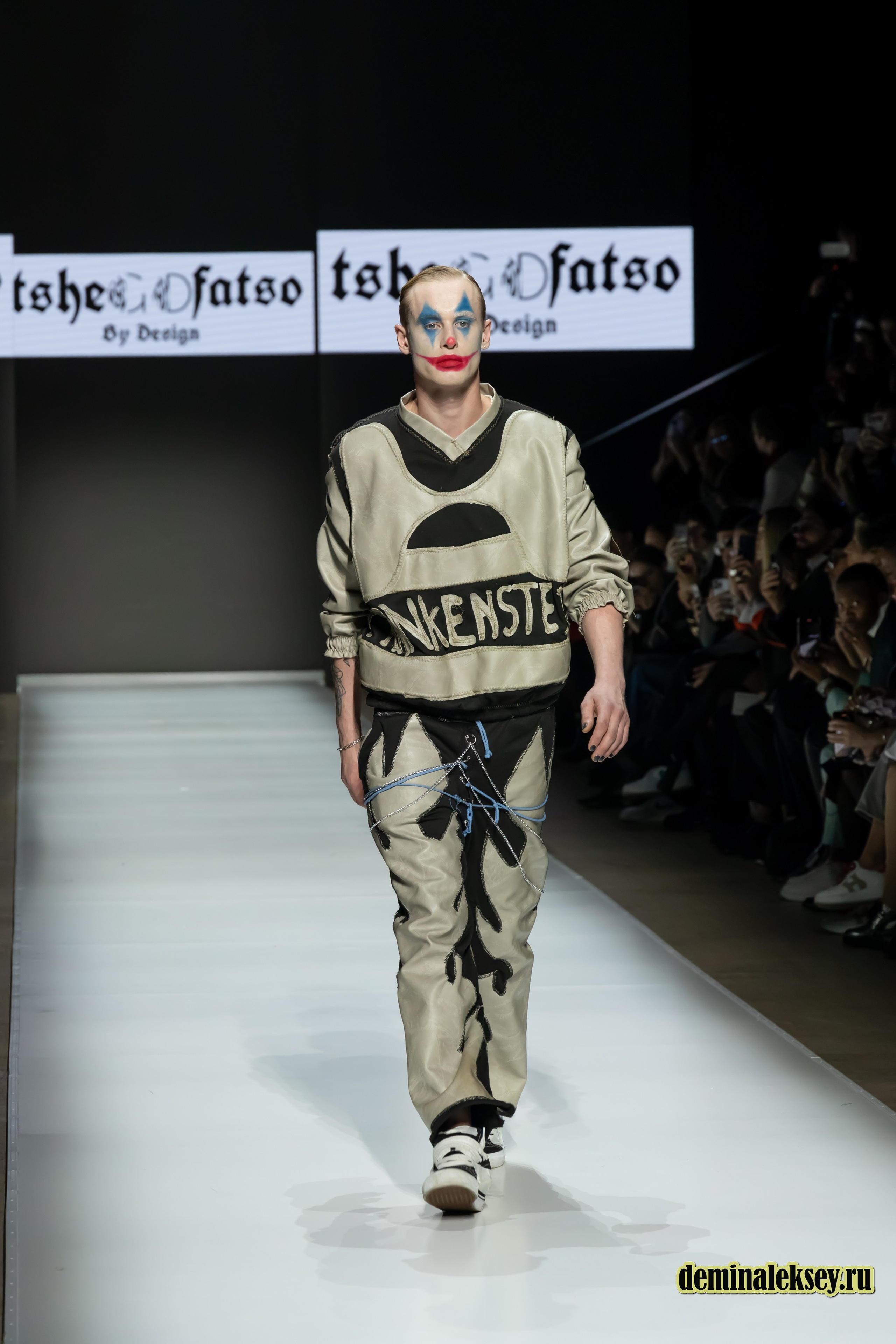 Московская неделя моды 2024 9 октября дизайнер Tshegofatso by design. Репортажный, семейный и студийный фотограф в Москве Демин Алексей