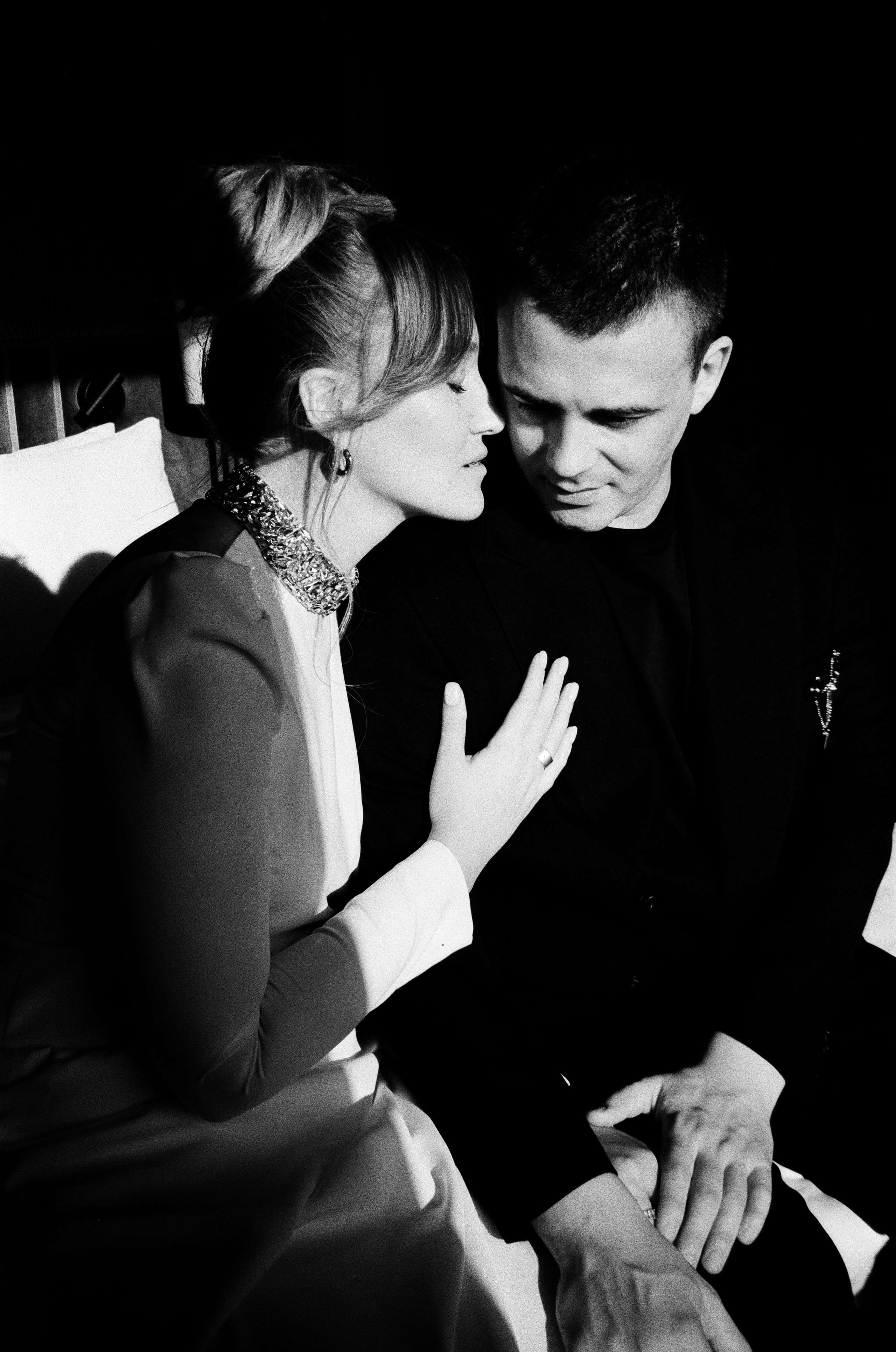 Свадебная фотосессия в отеле Марриот Империал Плаза. Свадебный фотограф в Москве Элина Ларченкова. Фото, которые цепляют