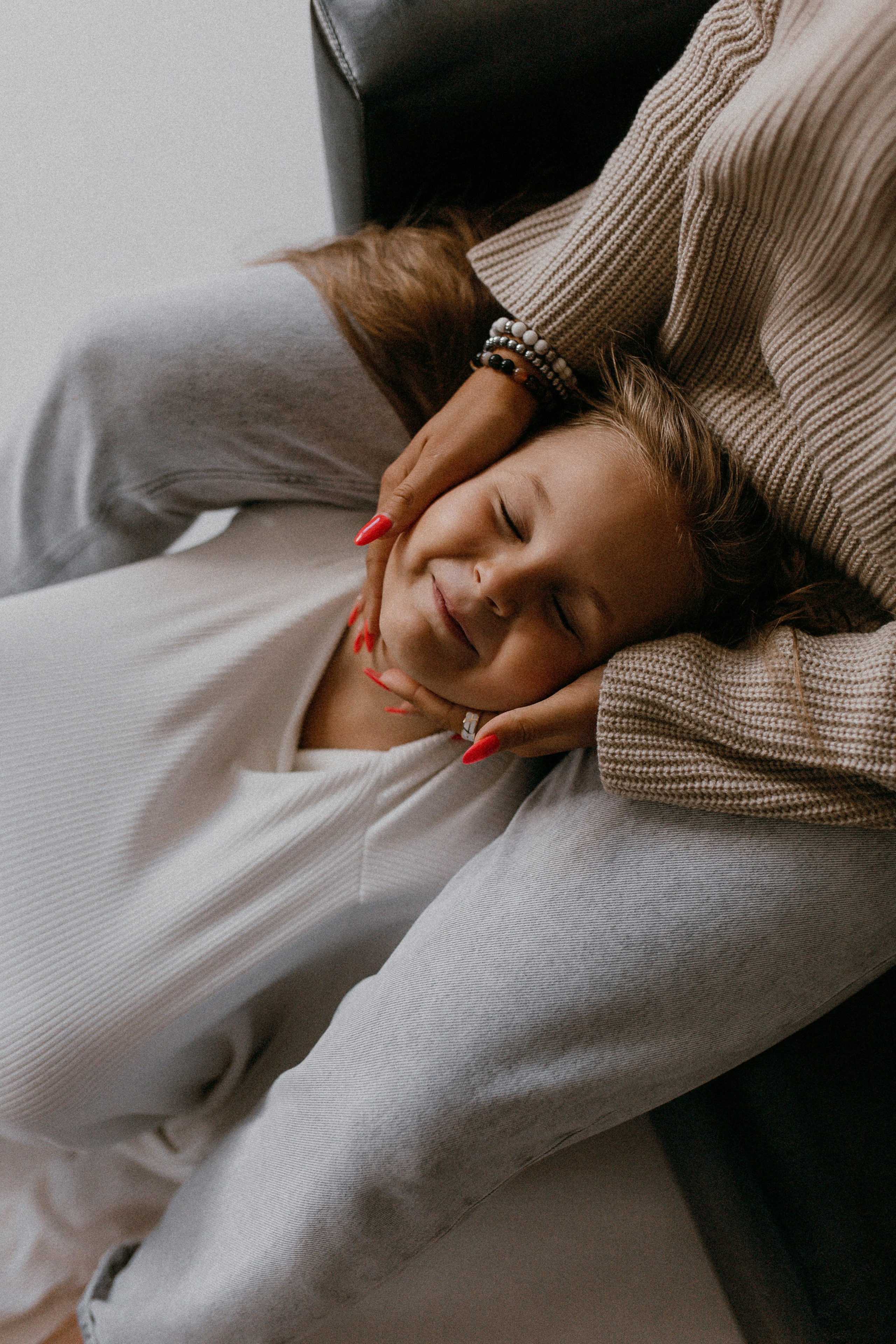 Есения и мама. Семейный фотограф Губкин/Старый Оскол