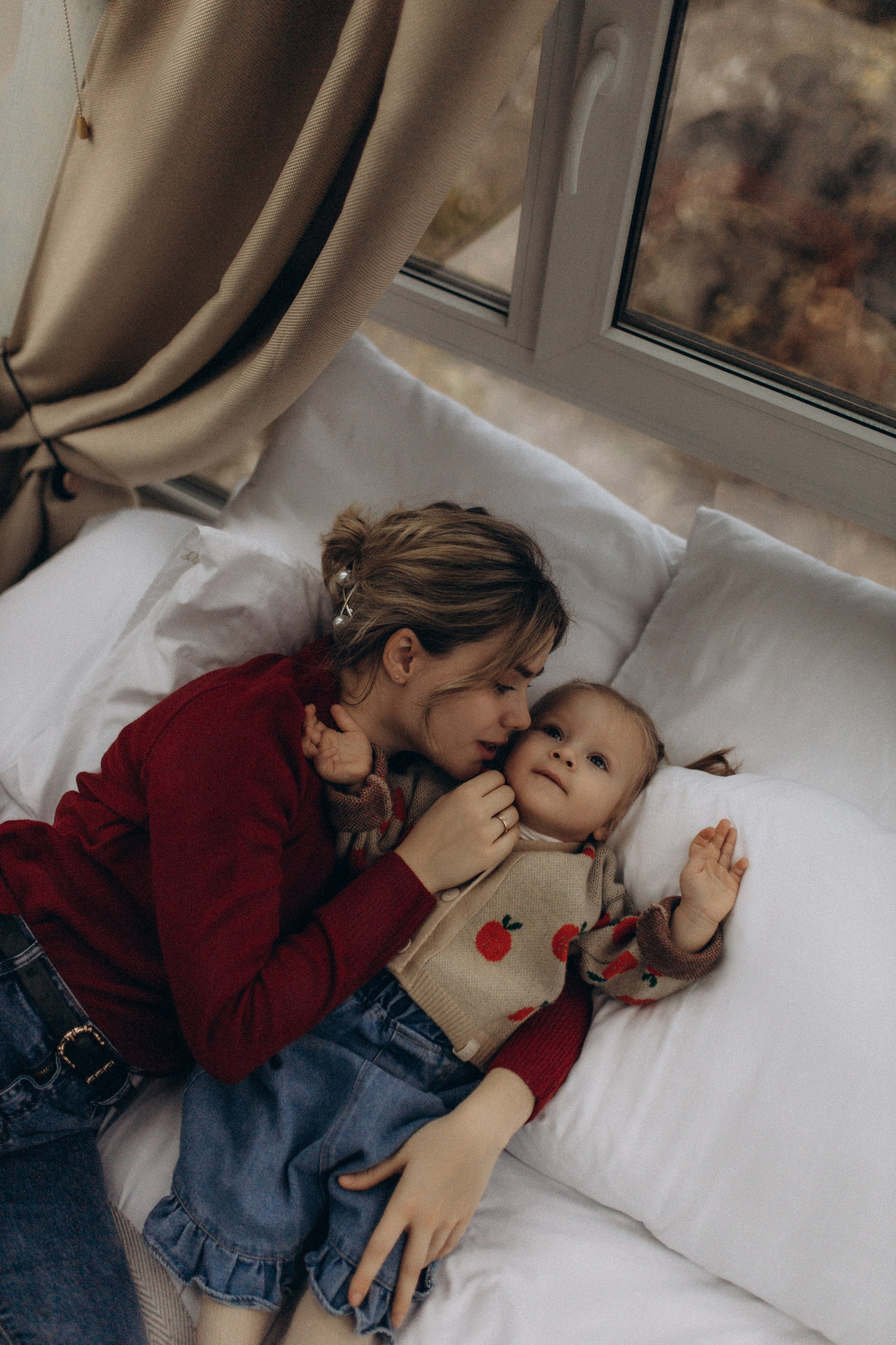 Алиса и мама. Семейный фотограф Губкин/Старый Оскол