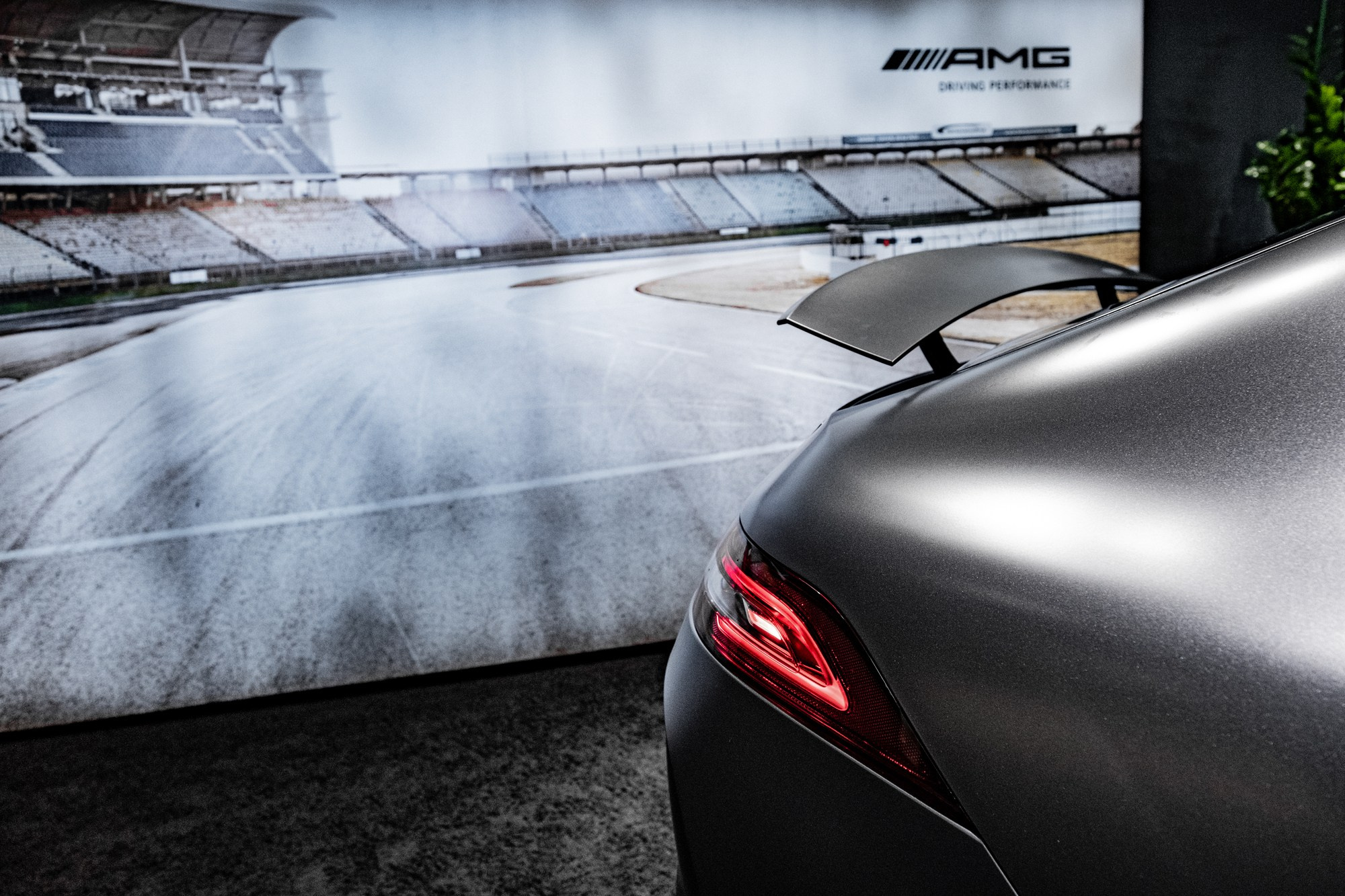 Рекламная съемка автомобилей. Автоспортивный бренд фотограф в Москве — Виктория Логинова