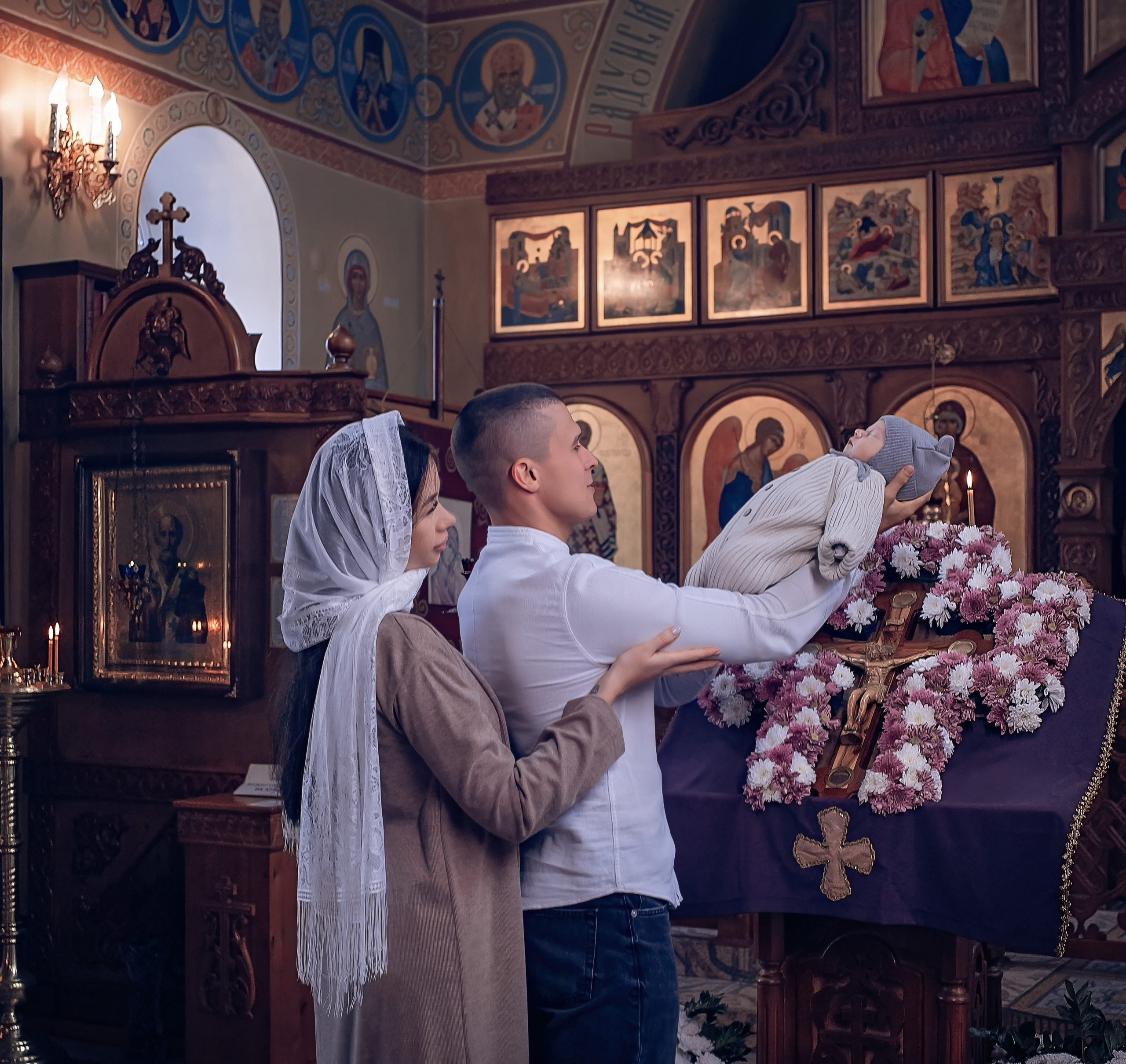 Крещение Мирона в Веденском хаме Березовка. Фотографы крещения/венчания  Красноярск Татьяна и Вячеслав Переваловы