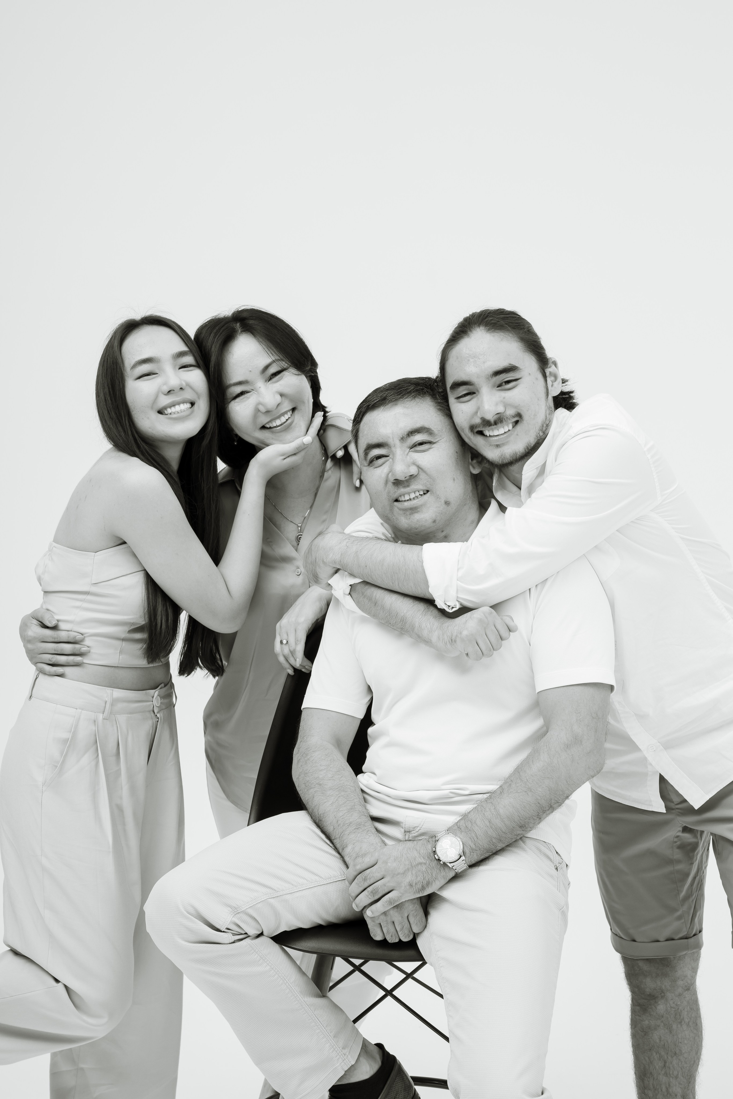 Kamilla's family. Свадебный и студийный фотограф в Алматы Ильяс Кырбаев