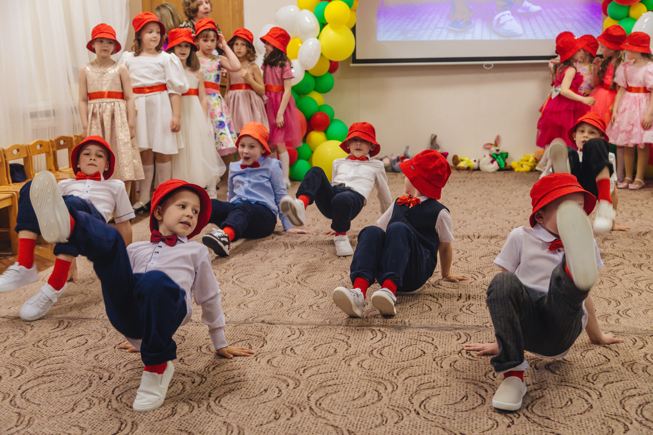 Детский праздники — Утренники. Фотограф в Санкт-Петербурге Чумаков Семен