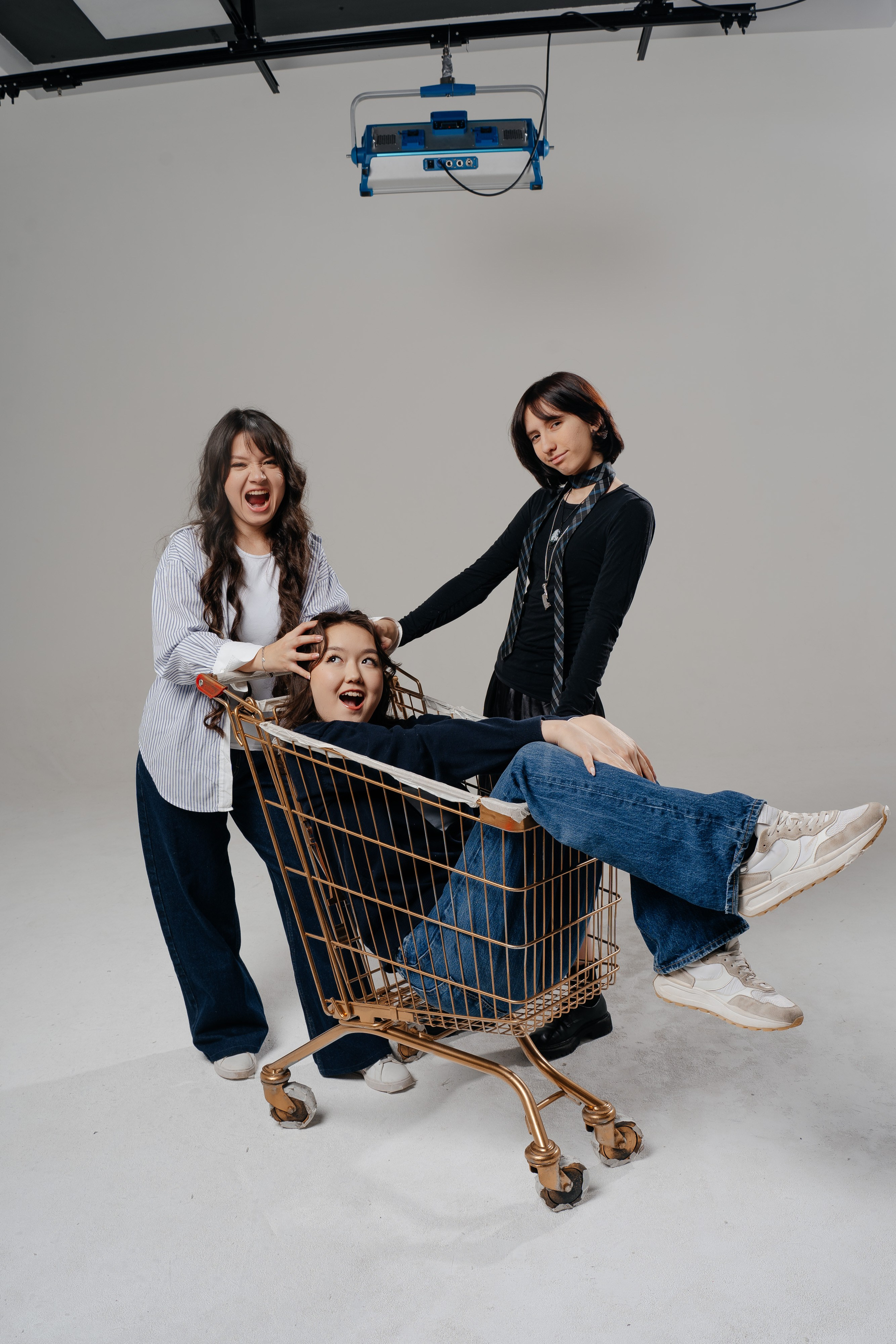 Личный разворот. Выпускные альбомы в Нур-Султане (Астана) и по всему Казахстану