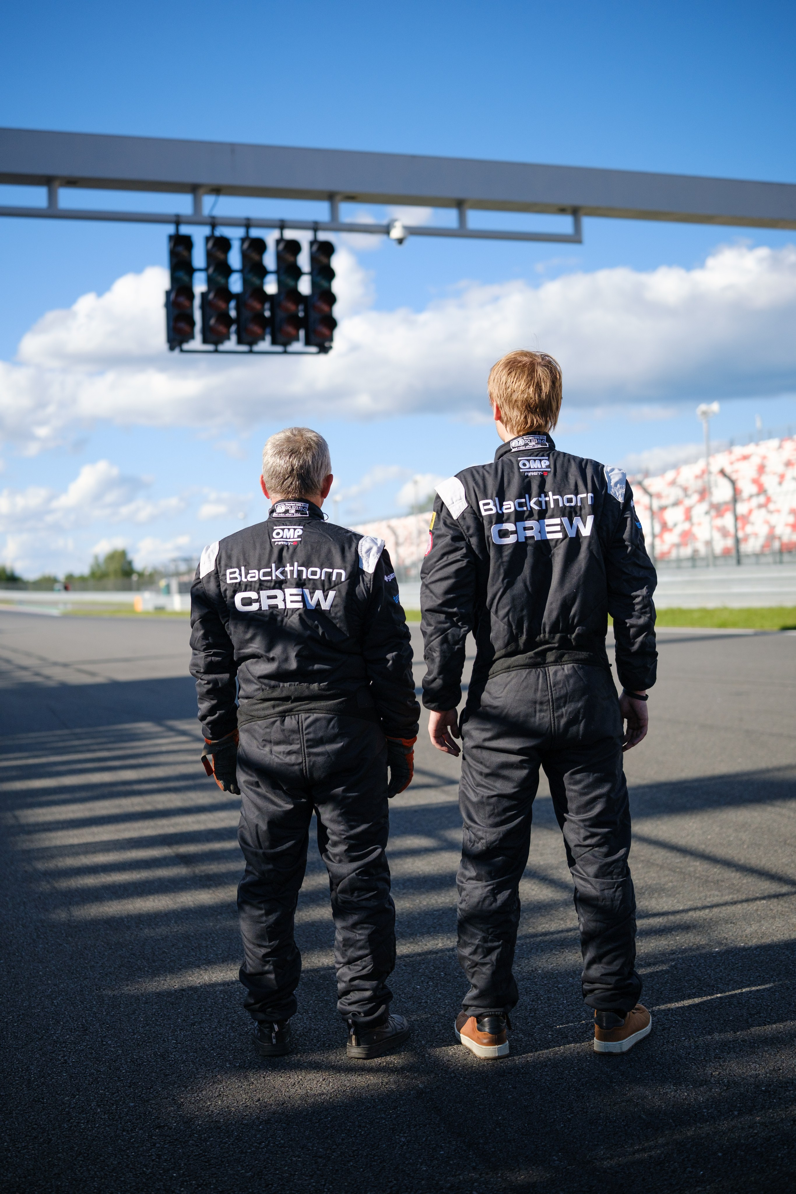 Российская серия гонок на выносливость. Авто и мотоспорт — фотограф Антон Медведев iCoguar