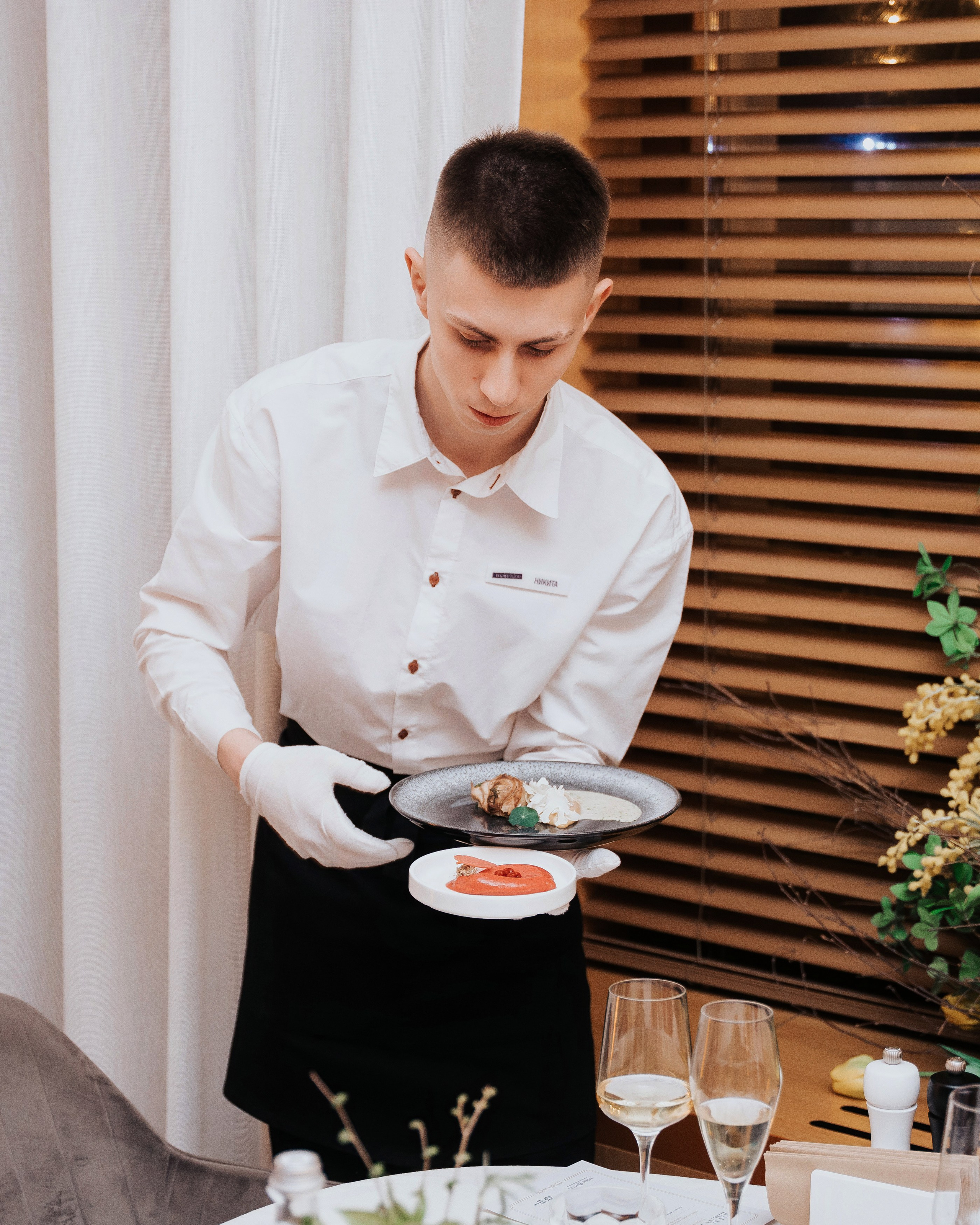 ГАСТРОЛЬНЫЙ УЖИН В MAIN WINE «ИДЕМ НА ВОСТОК. ГОРДИМСЯ ДОСТОЯНИЕМ». СВОИ. ФОТООТЧЕТЫ-СОБЫТИЯ-МЕСТА