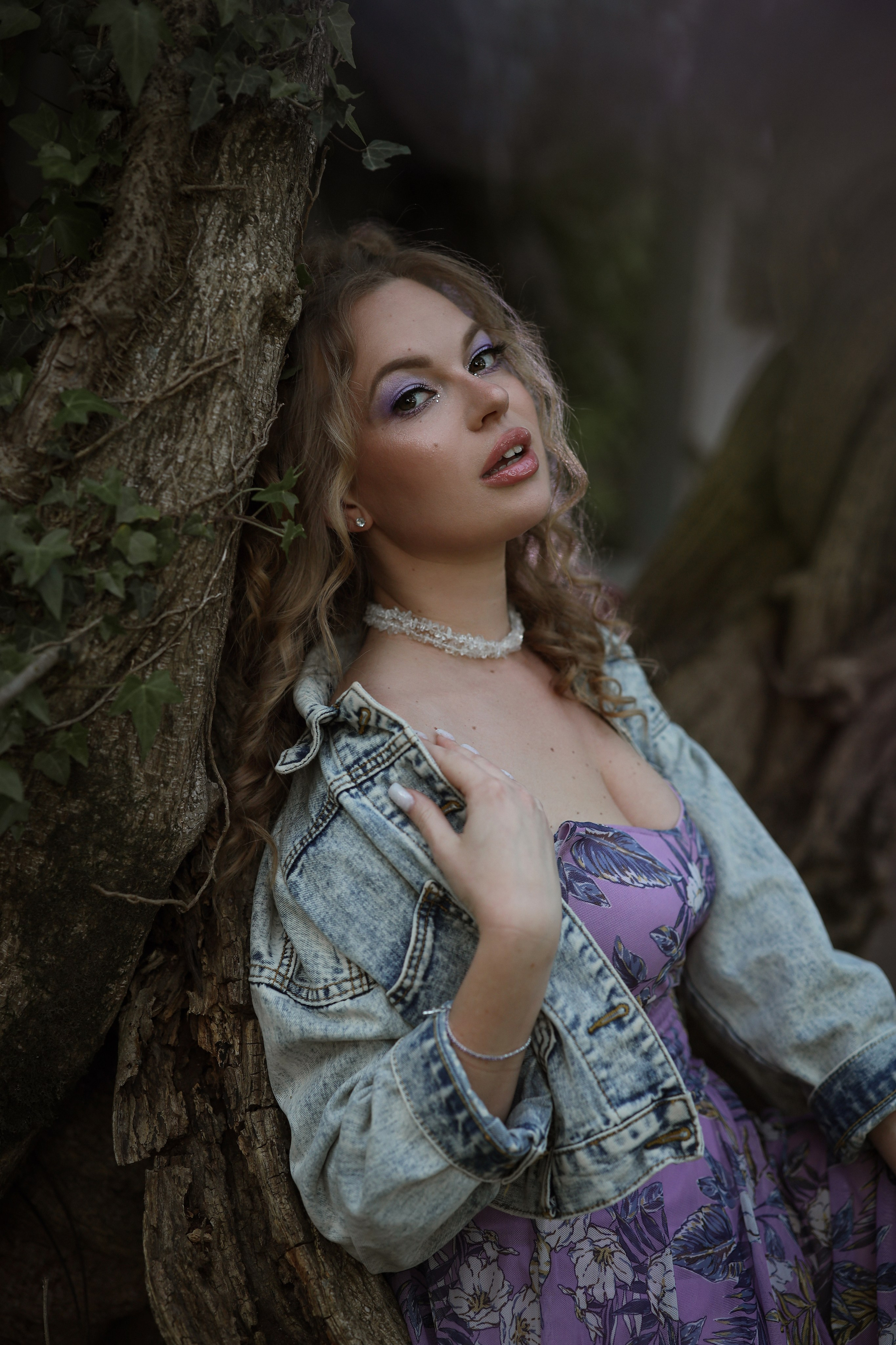 Фотосессия в глицинии для Юлии. Свадебный и семейный фотограф в Абхазии Жанна Соснина