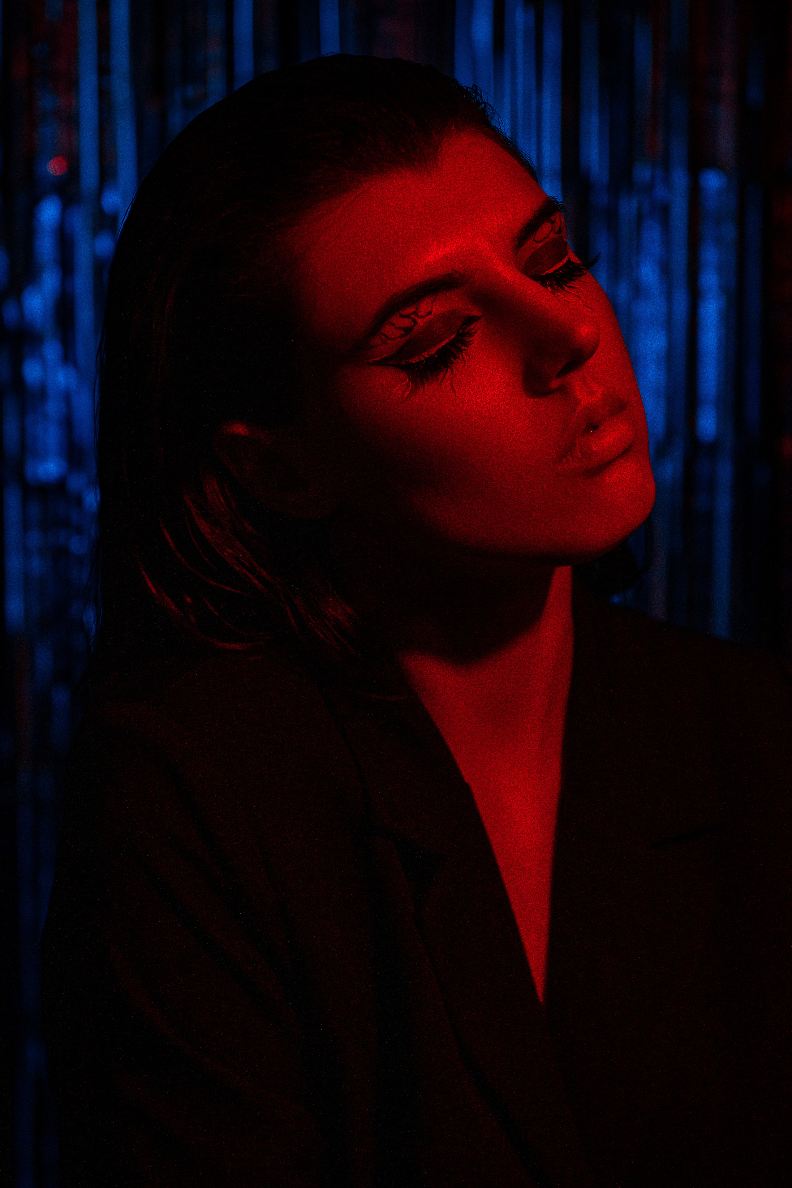 Надя, цветной свет, домашняя. Свадебный и семейный фотограф Виктория Носачёва. Щелково, Москва и МО